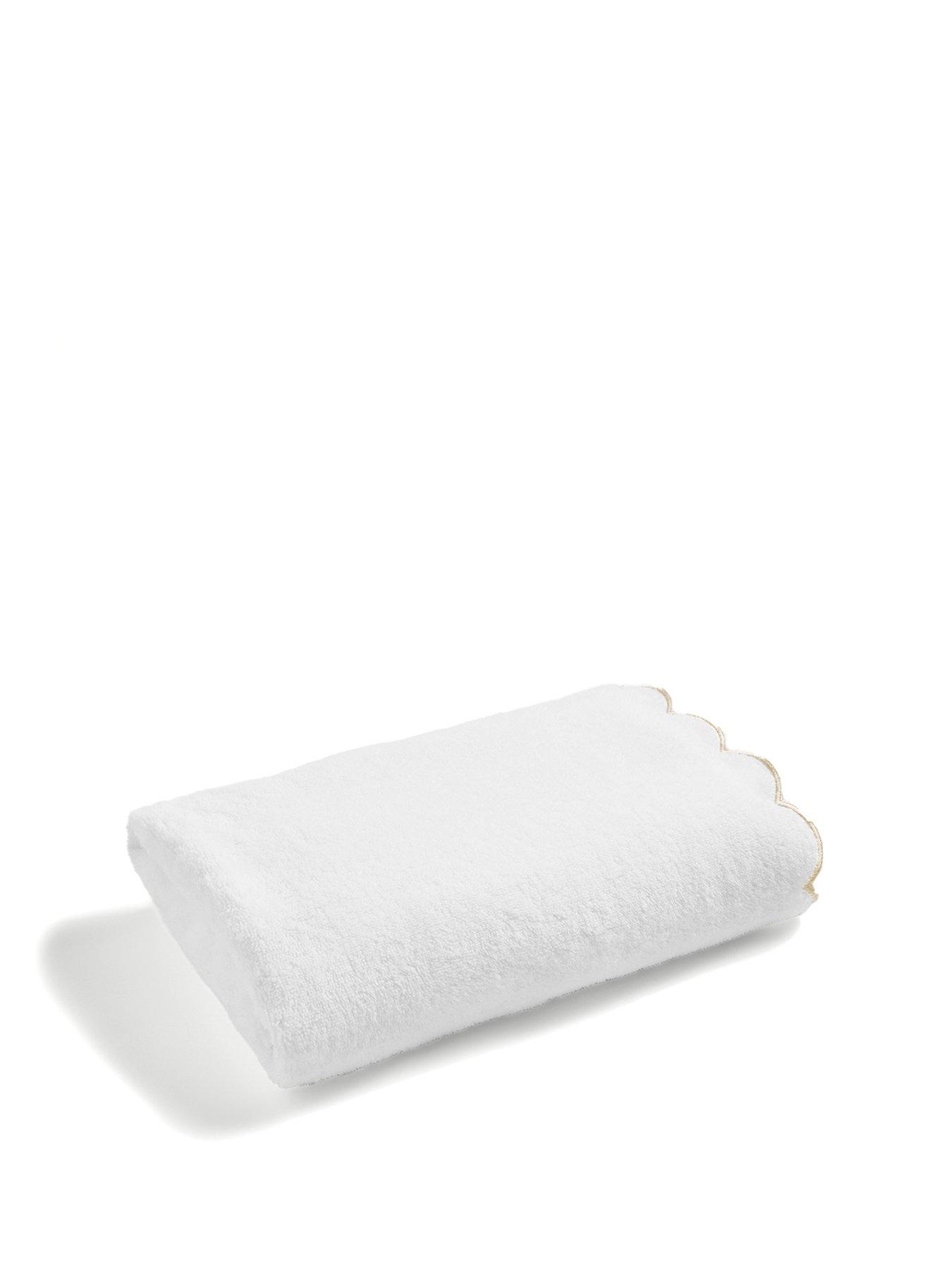 Image 2 of 3 of Christy Scallop Edge Towel Range