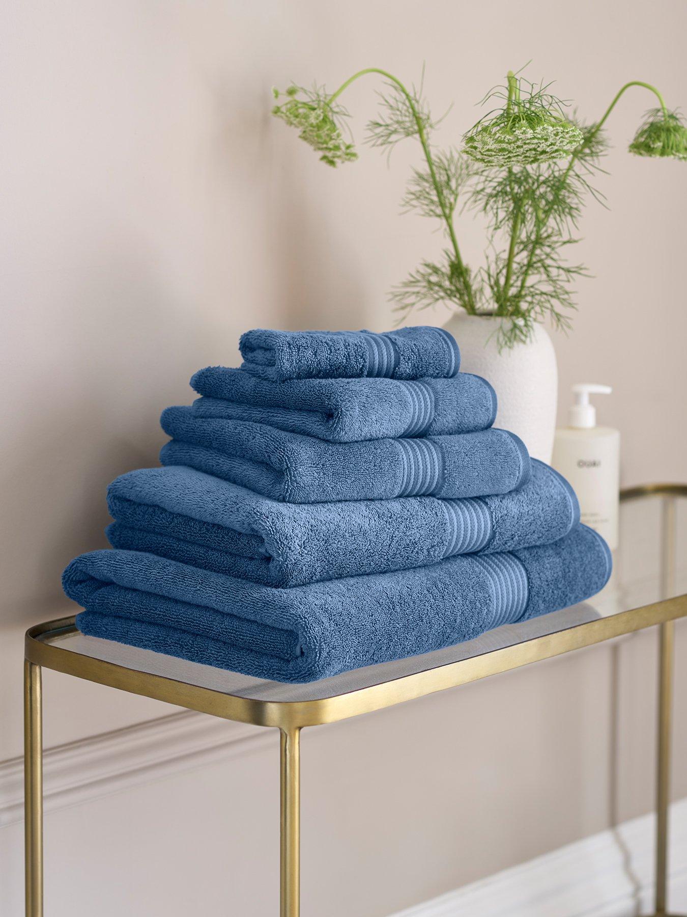 Image 3 of 6 of Christy Supreme Hygro Towel Range
