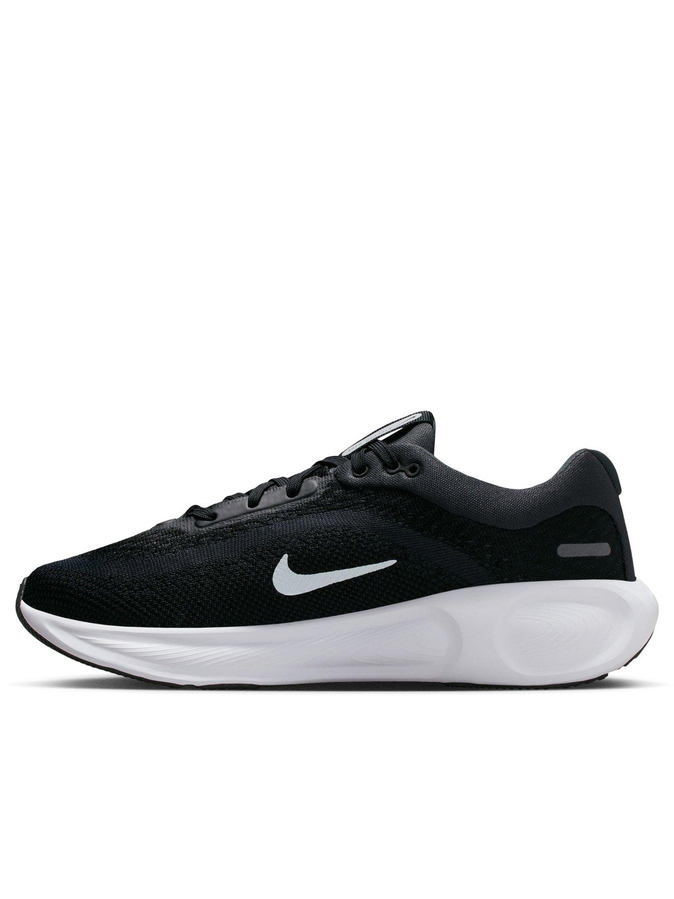 Image 6 of 7 of Nike Junior Stellar Ride Trainers - Black