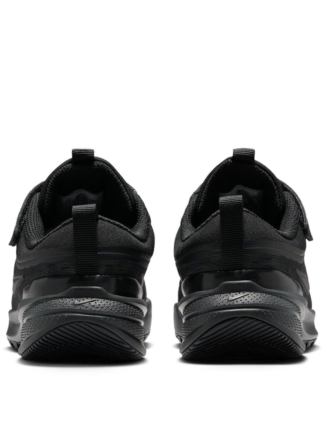 Image 3 of 8 of Nike Little Kids Star Runner 5 Running Trainers - Black