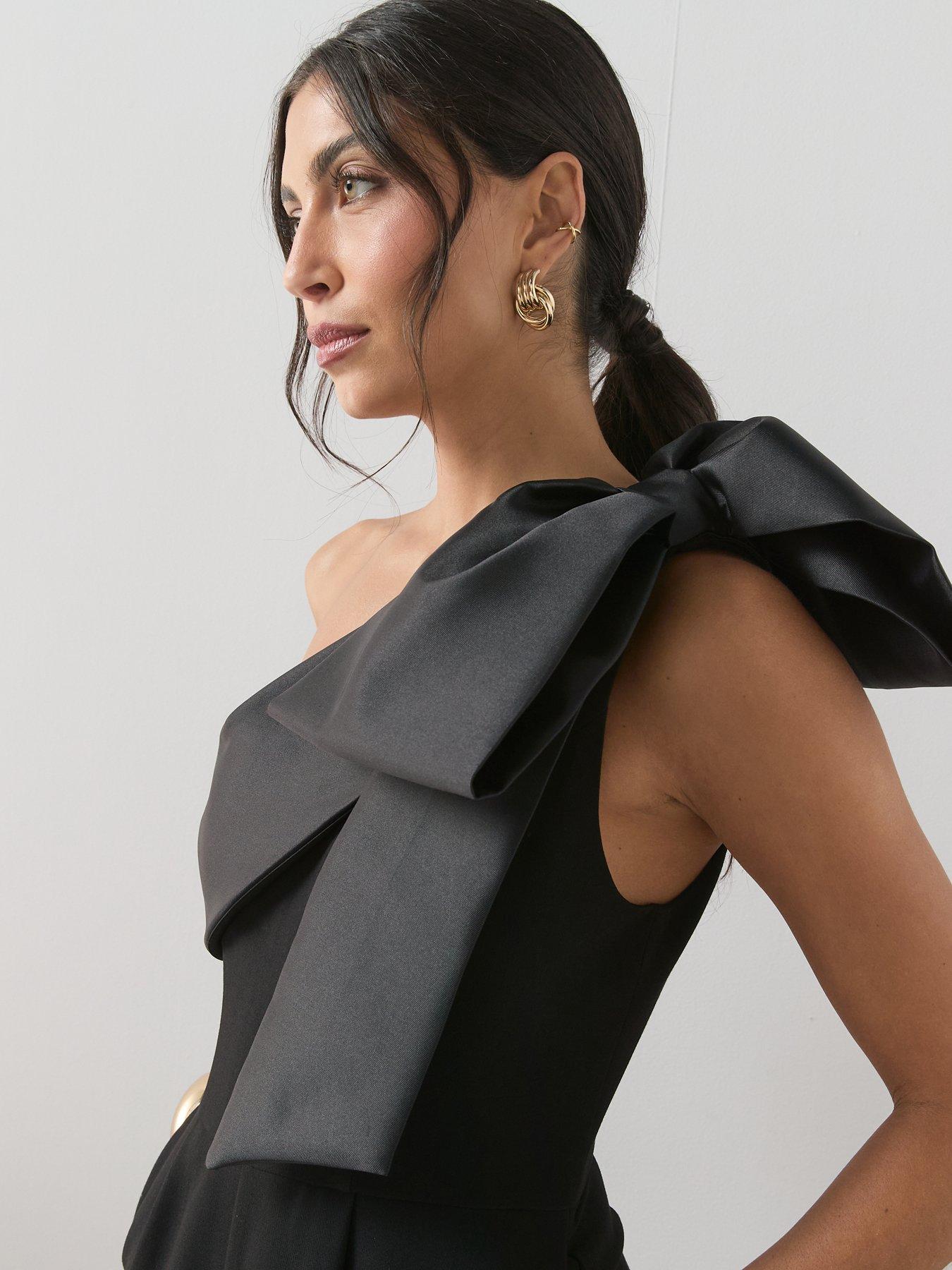 Image 4 of 6 of The Very Collection Bow Detail One Shoulder Jumpsuit - Black