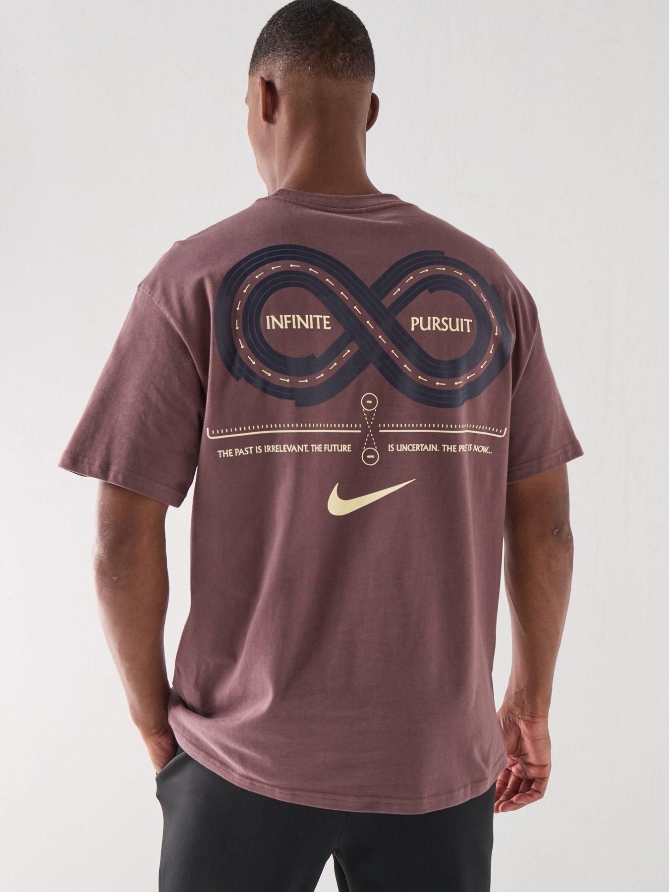 Nike Mens Training Dri-FIT Graphic T-Shirt - Brown