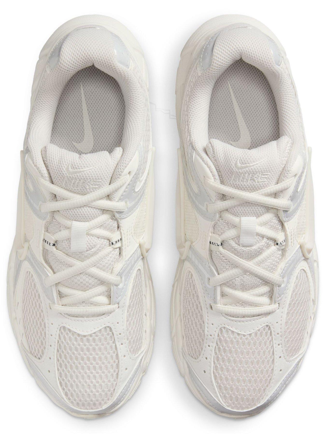 Nike Women's V5 RNR Trainers - Off White | Very