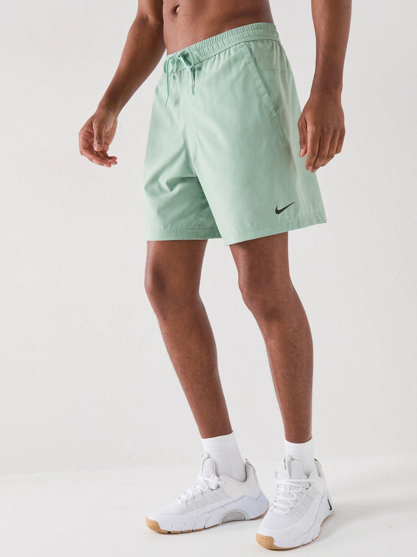 Nike Mens Training Dri-Fit 7 Inch Unlined Versatile Shorts - Green
