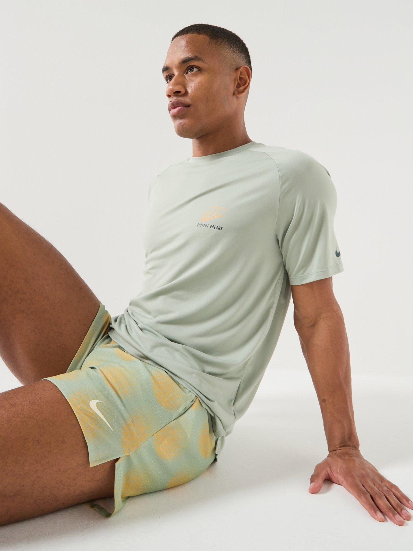 Image 5 of 7 of Nike Mens Running Stride Dri-FIT ADV Short Sleeve Top - Green