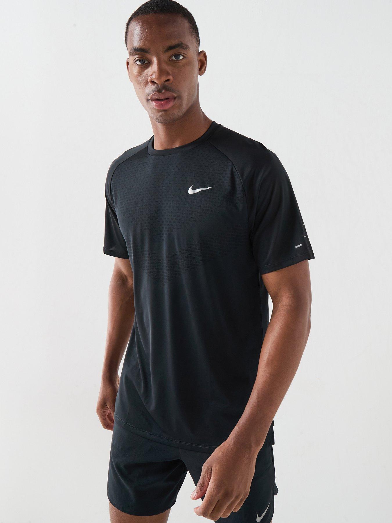 Nike Mens Running Stride Dri-FIT ADV Short Sleeve Top, Black/Reflective Silv, Size S, Men