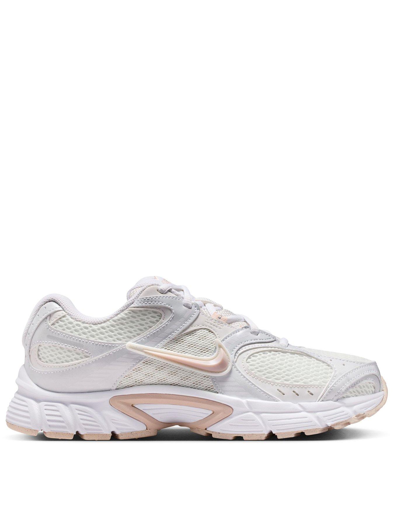 Image 1 of 8 of Nike Womens V5 RNR Trainers - White