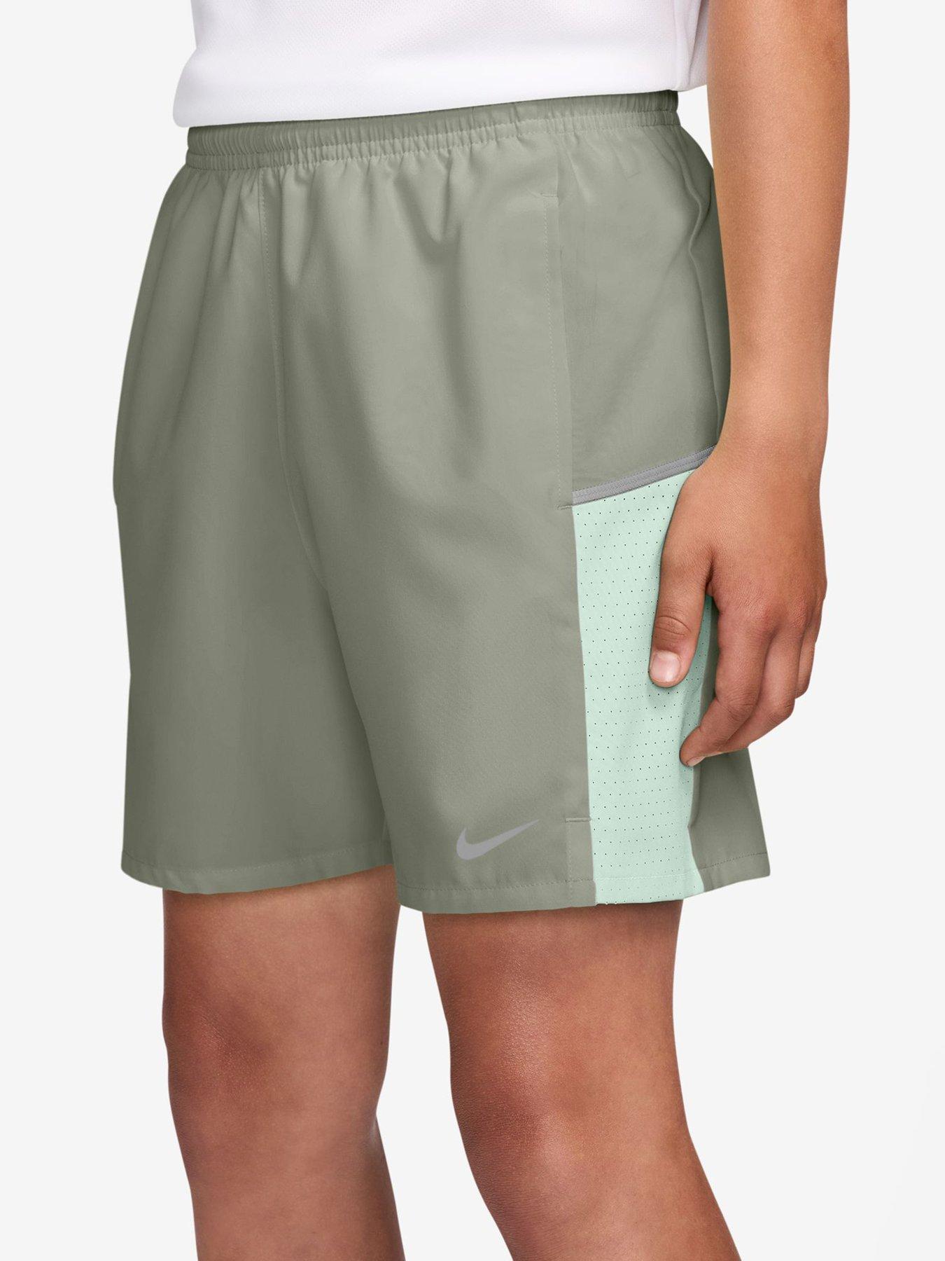 Nike Junior Boys Dri-FIT Training Shorts, Spruce Fog/Barely Green/Reflec, Size Xs=7-8 Years