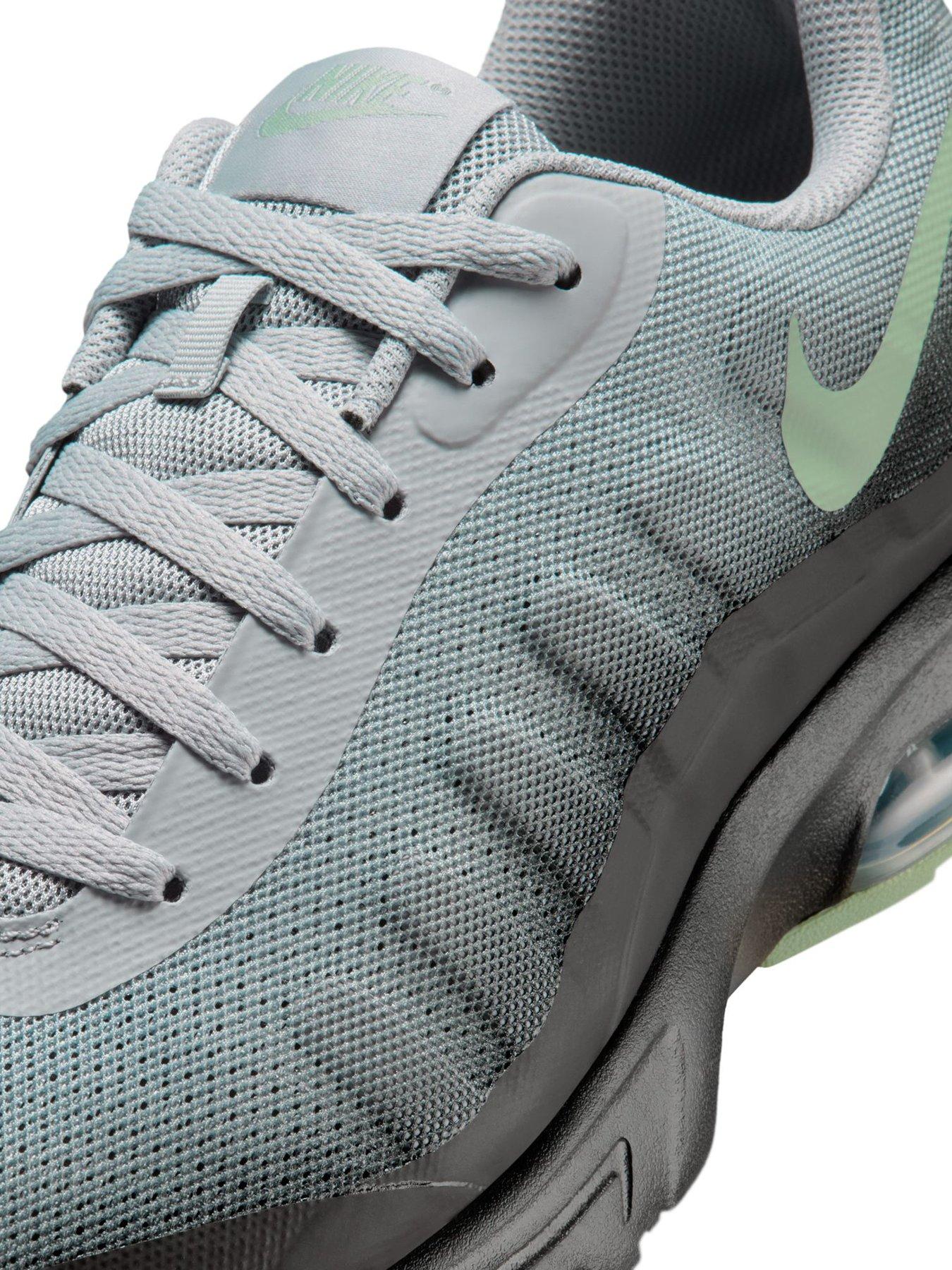 Image 7 of 8 of Nike Mens Air Max Invigor Trainers - Black