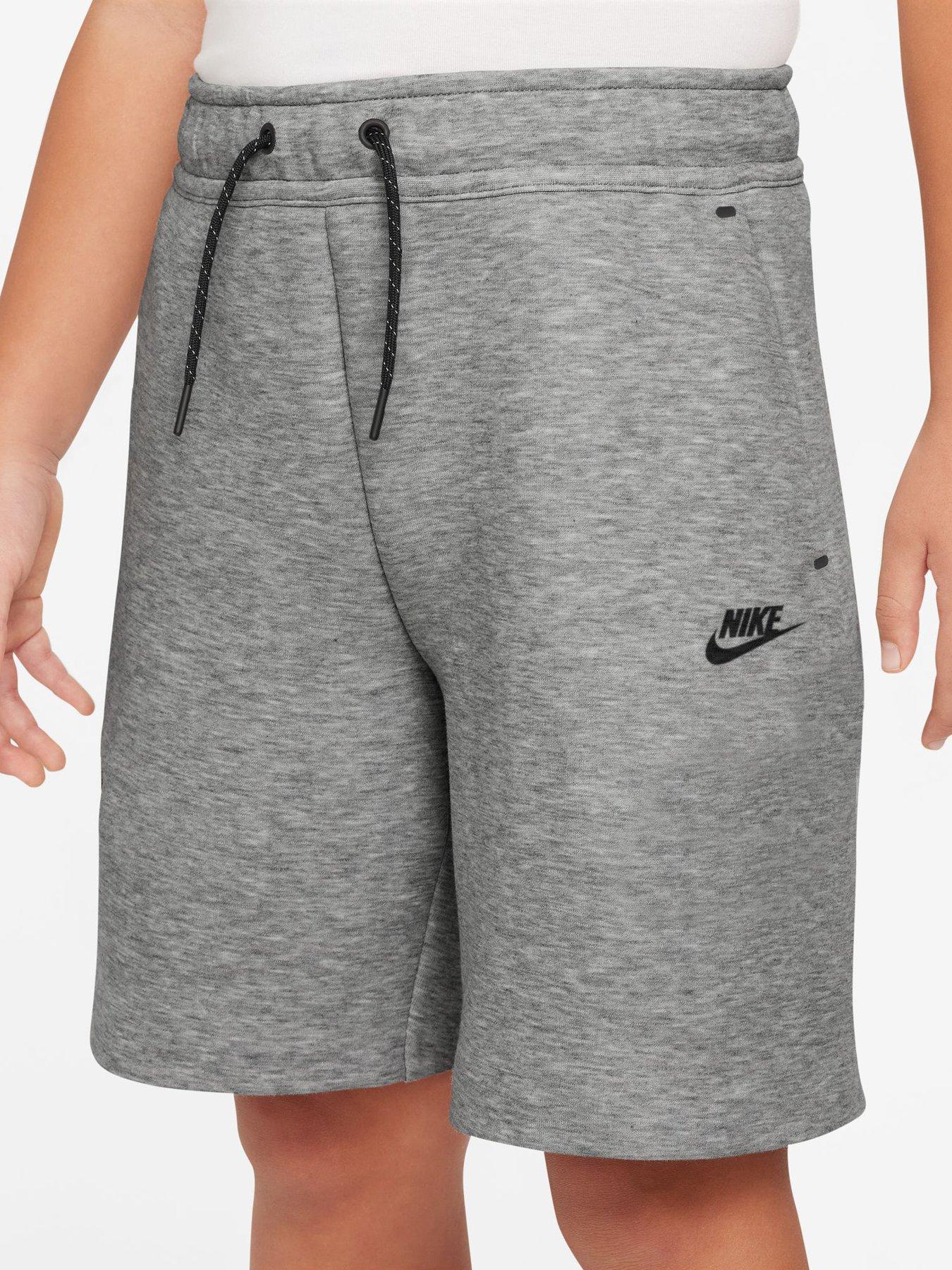 Nike Big Kids Tech Fleece Boys Shorts, Dk Grey Heather/Black, Size L