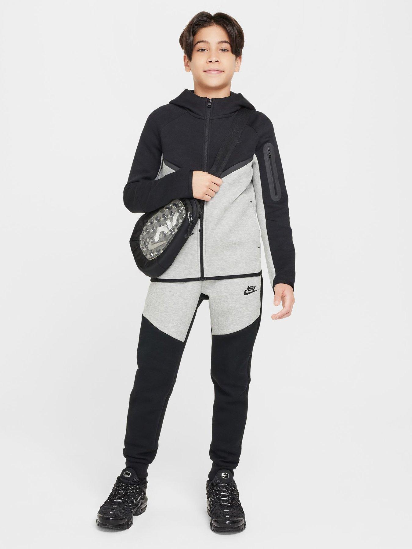 Image 3 of 7 of Nike Big Kids Tech Fleece Full Zip Hoodie - Black