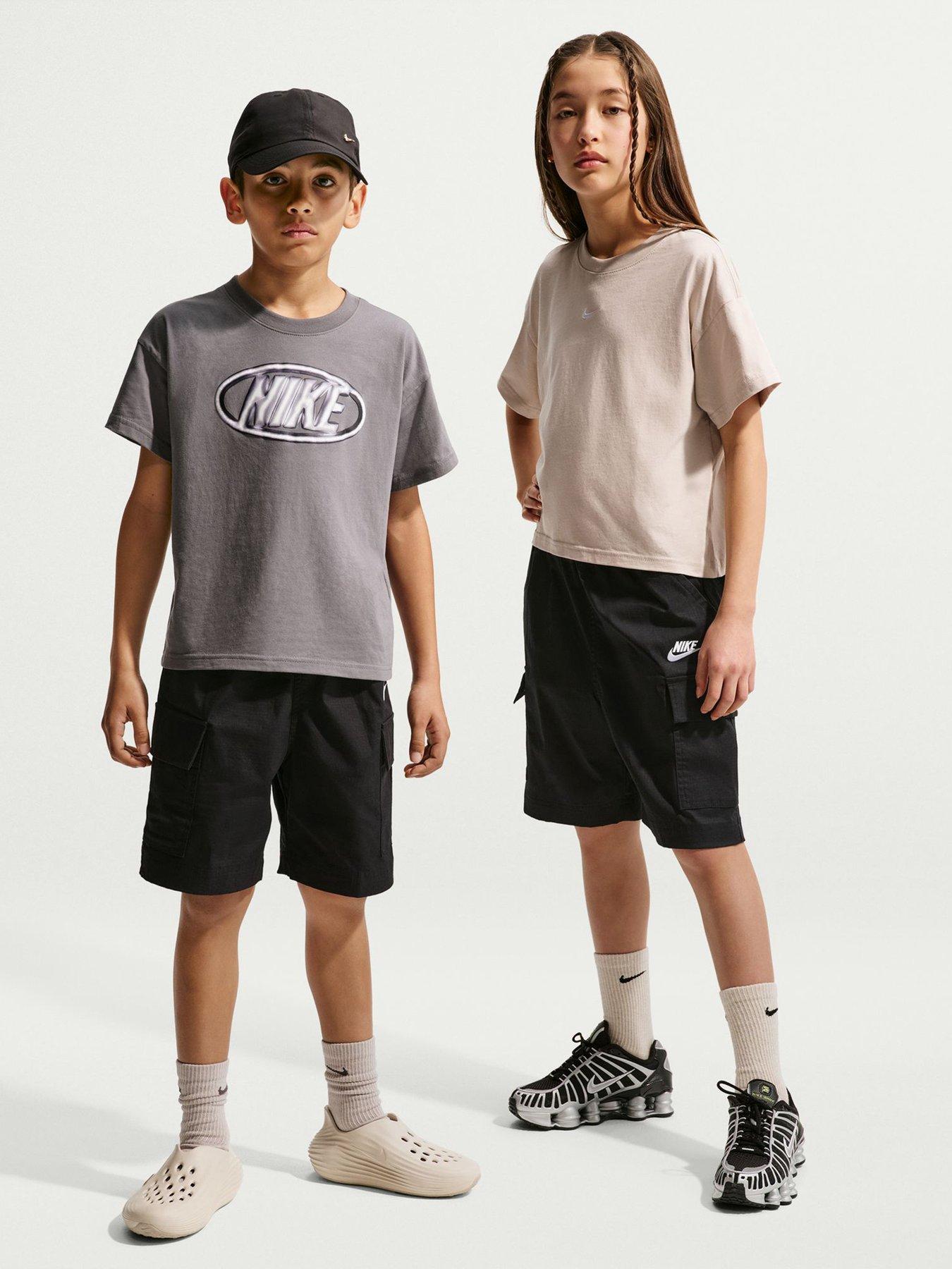Image 1 of 7 of Nike Big Kids Sportswear Club Woven Cargo Shorts - Black