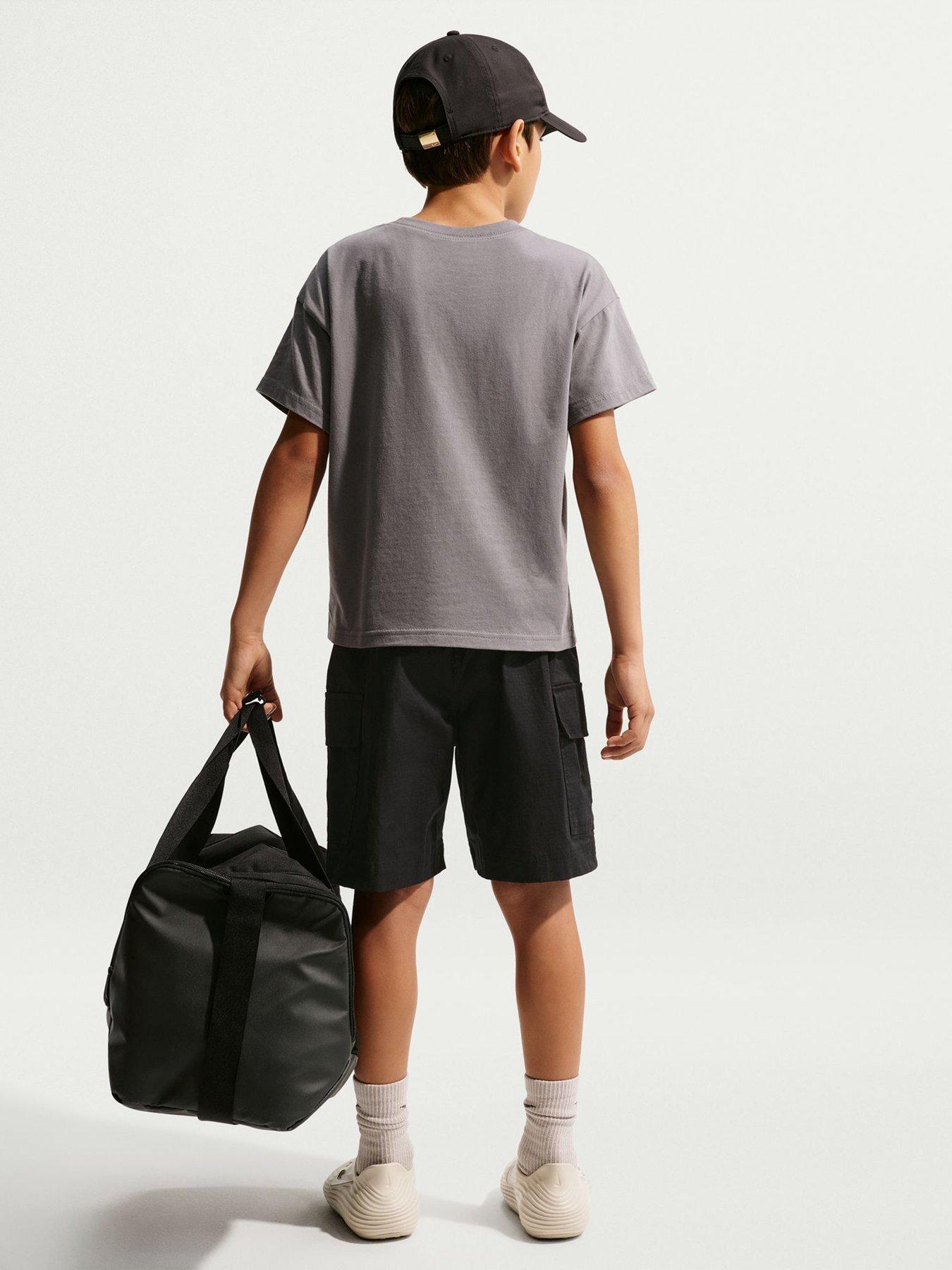 Image 2 of 7 of Nike Big Kids Sportswear Club Woven Cargo Shorts - Black
