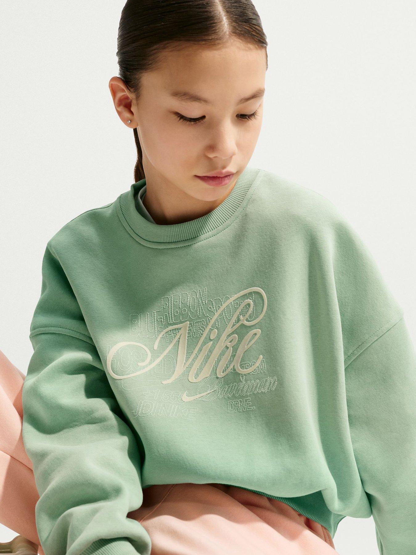 Nike Older & Kids Girls Sportswear Club Boxy Graphic Crew Sweatshirt - Green