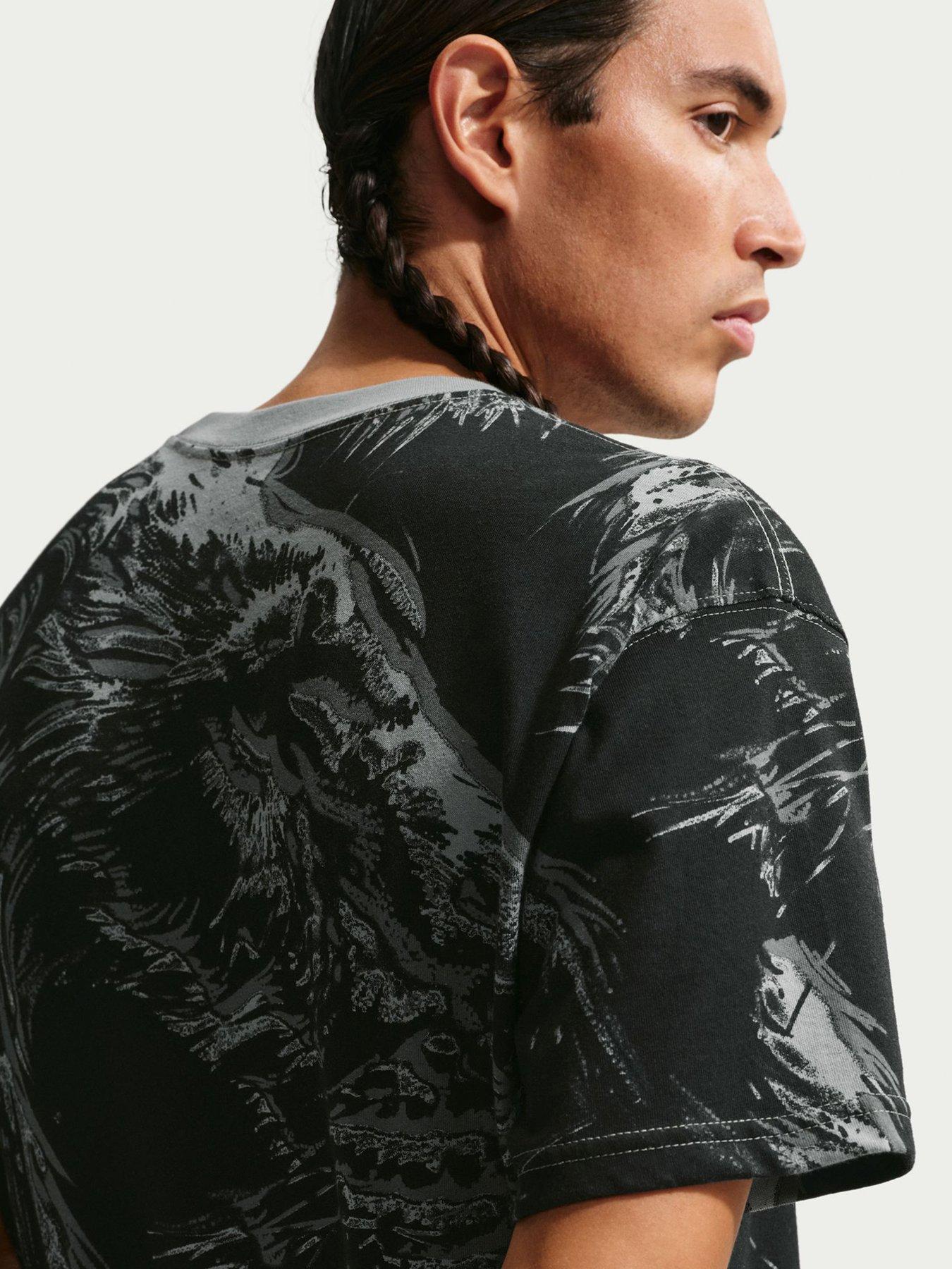 Image 4 of 5 of Nike Men&rsquo;s England AOP T-Shirt &ndash; Grey