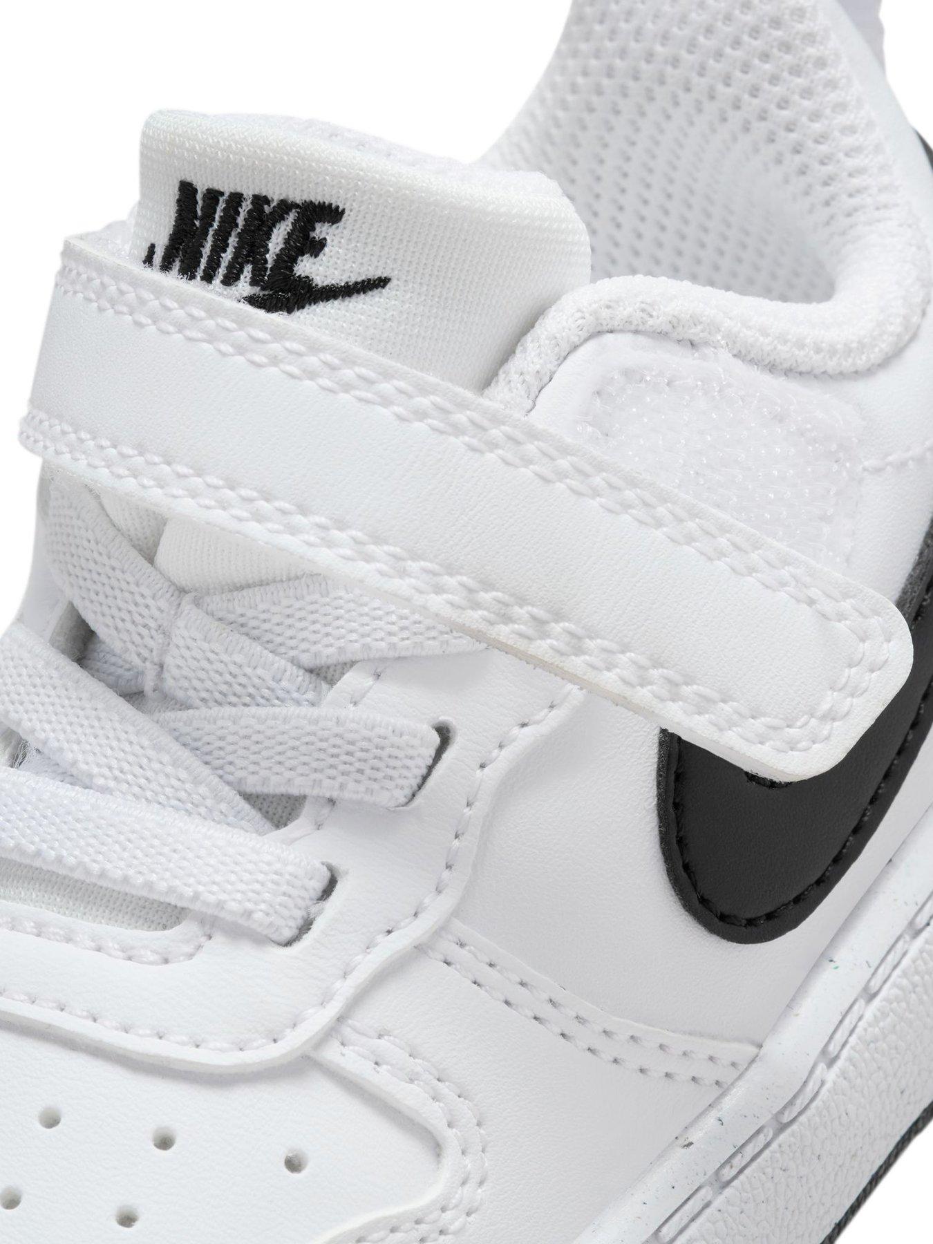 Image 7 of 8 of Nike Baby/Toddler Nike Court Borough Low Recraft Trainers - White