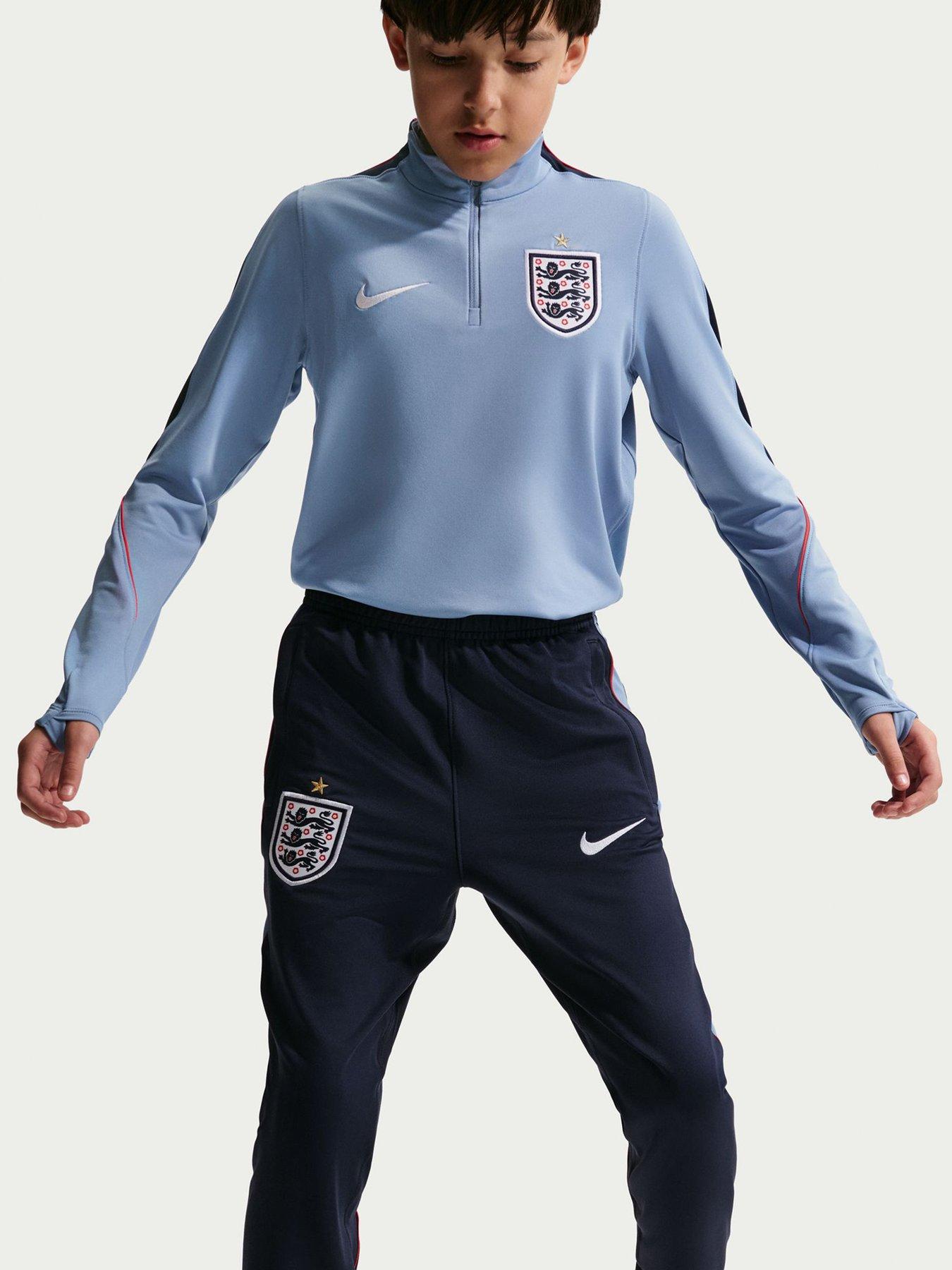 Image 5 of 6 of Nike Older Kids England Strike Pants &ndash; Navy