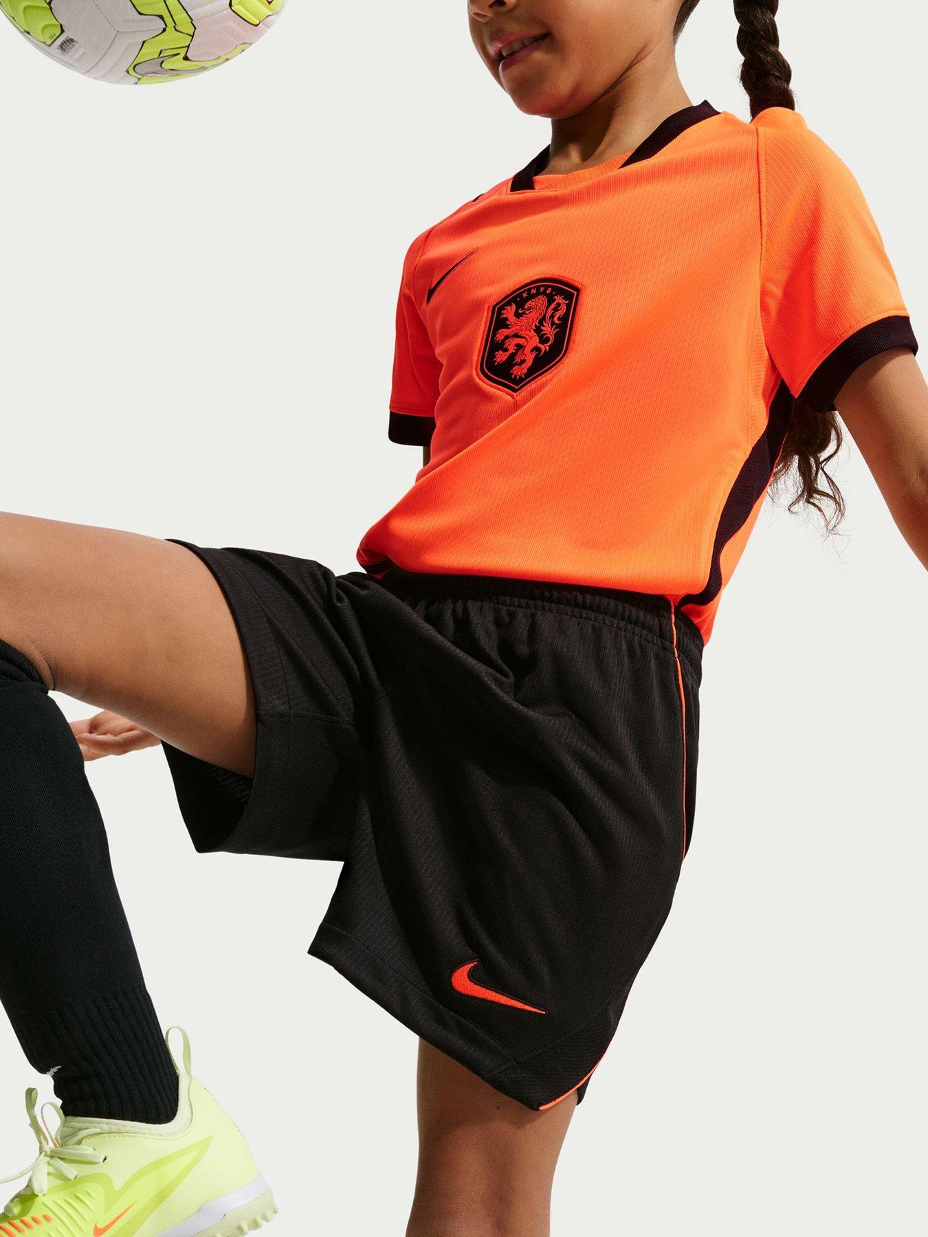Nike Older Kids Netherlands 2026 Dri-FIT Stadium Home Shorts - Black, Black/Hyper Crimson, Size M
