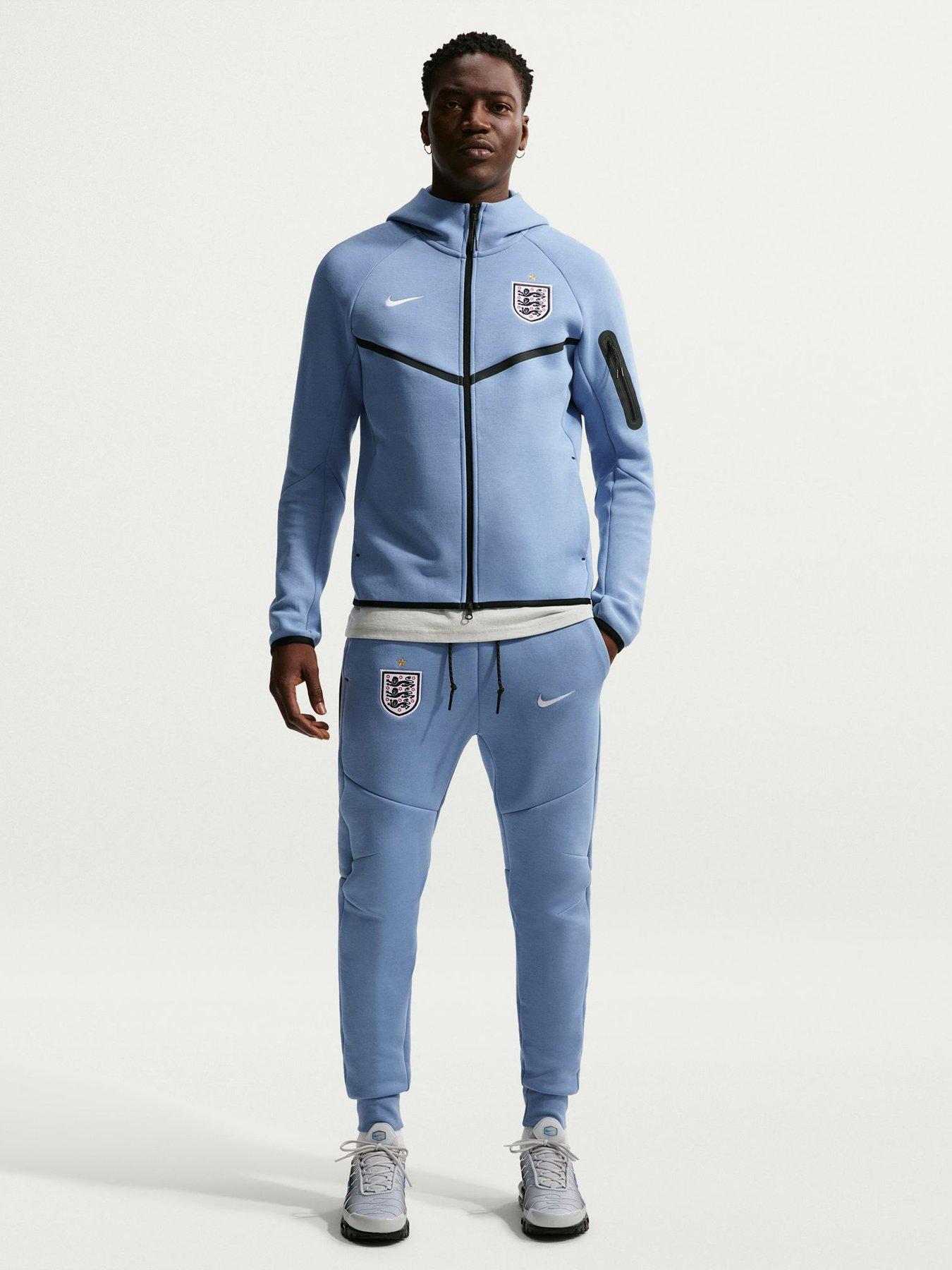 Image 3 of 5 of Nike Men&rsquo;s England Tech Fleece Joggers &ndash; Blue