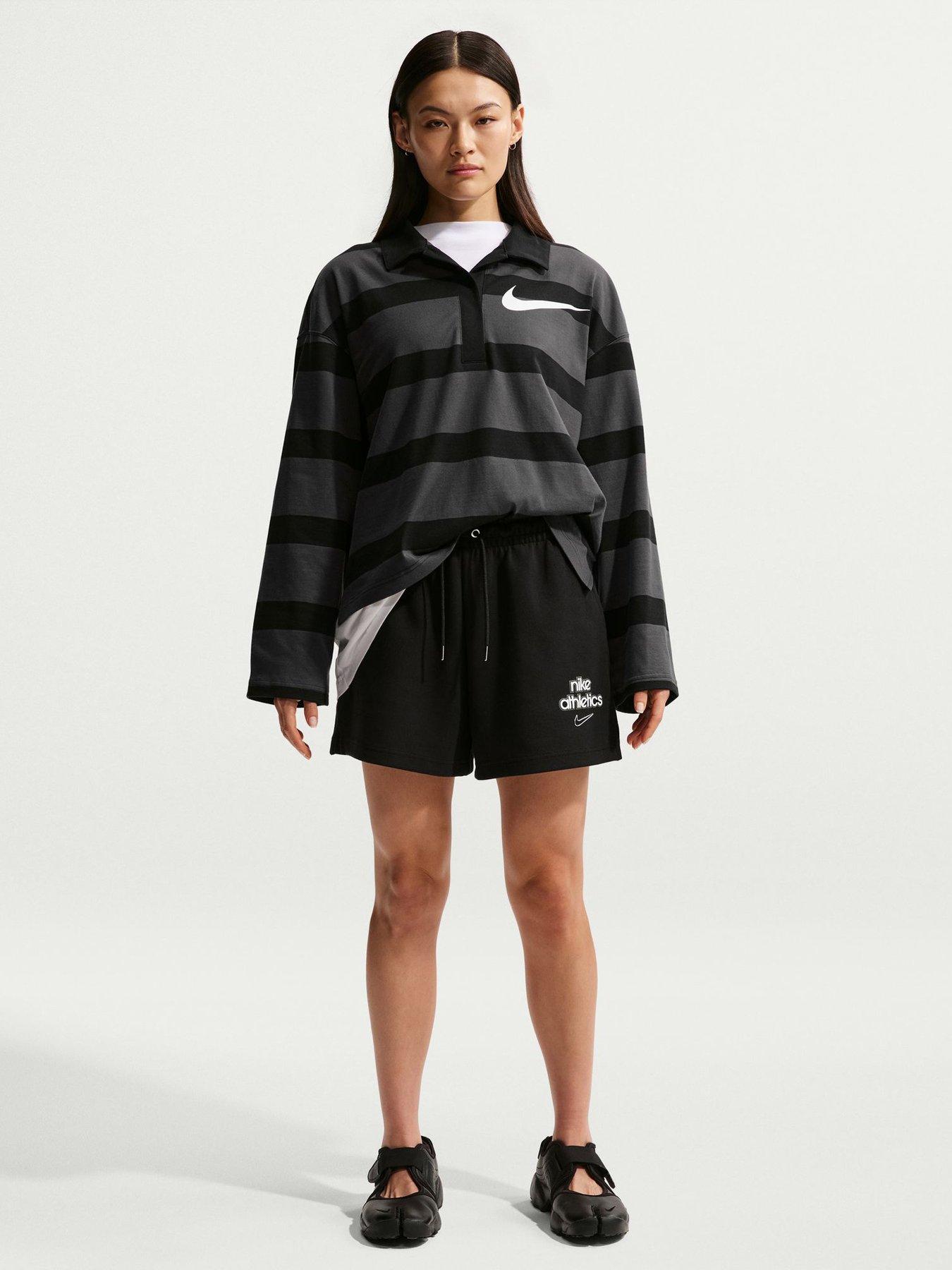 Nike Womens Fleece Boyfriend Shorts - Black