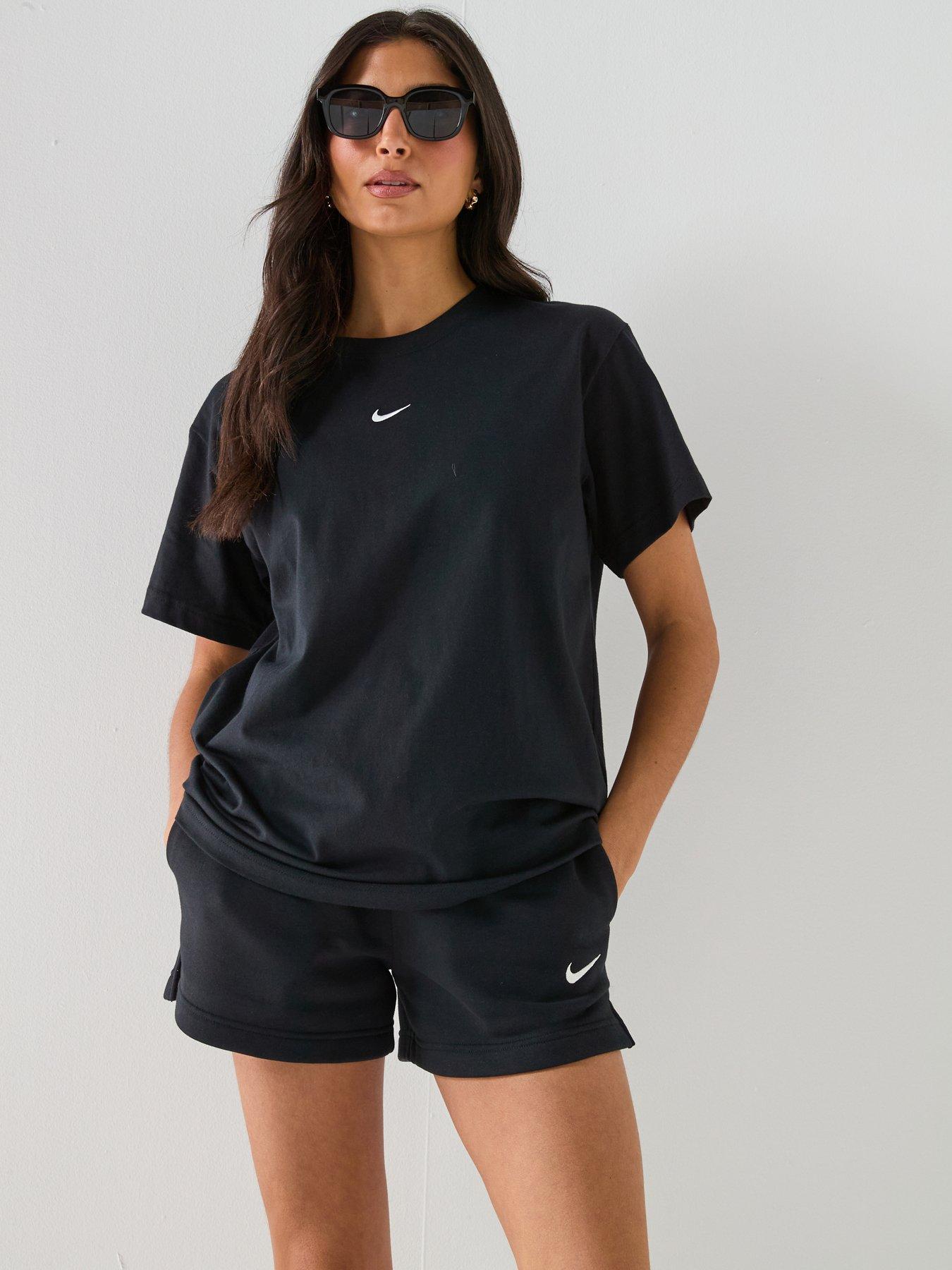 Nike Womens Sportswear Classic Short Sleeve T-Shirt, Black/White, Size Xs, Women