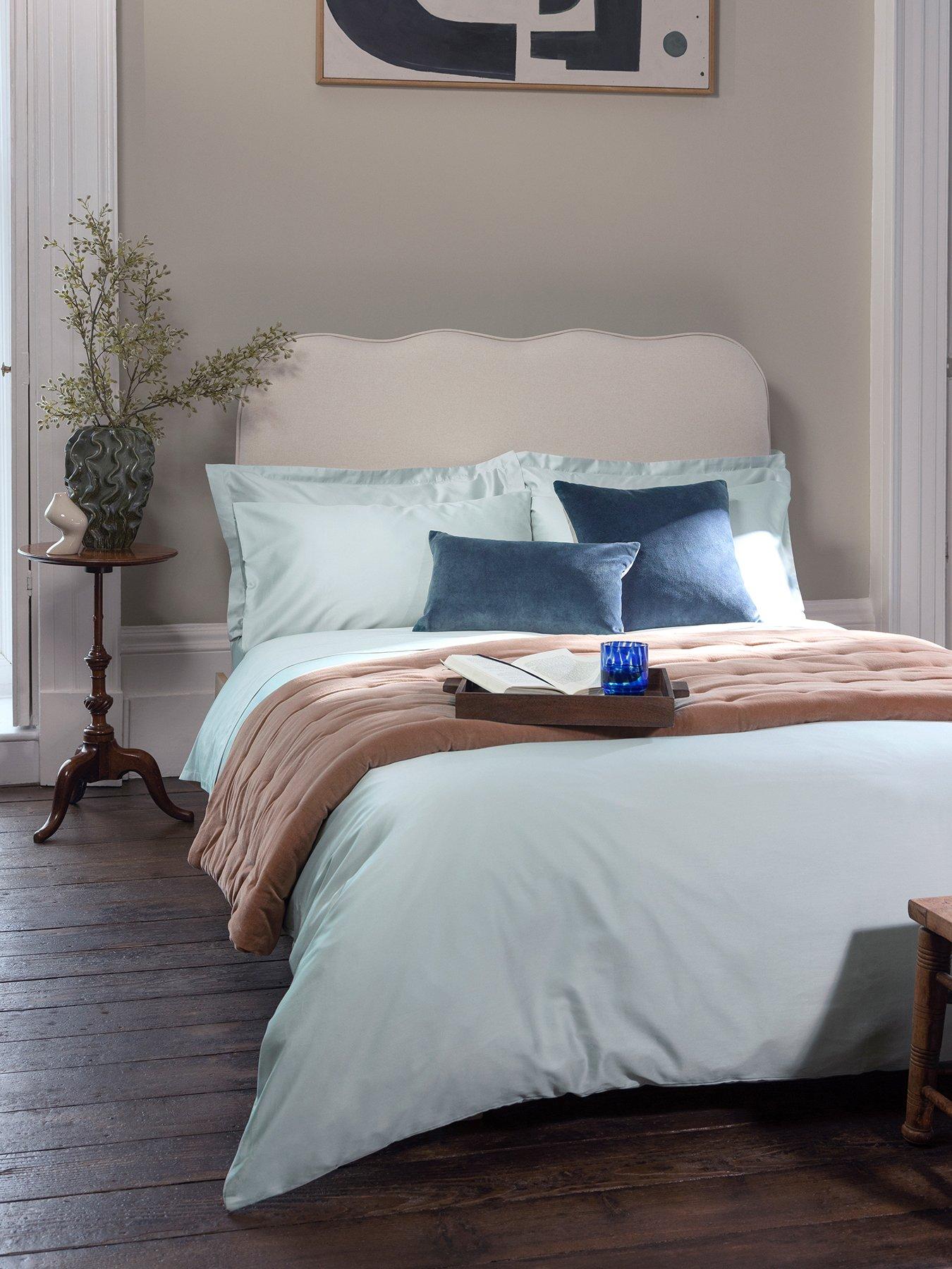 Christy Classic Luxury Cotton Sateen Duvet Cover Set - Platinum