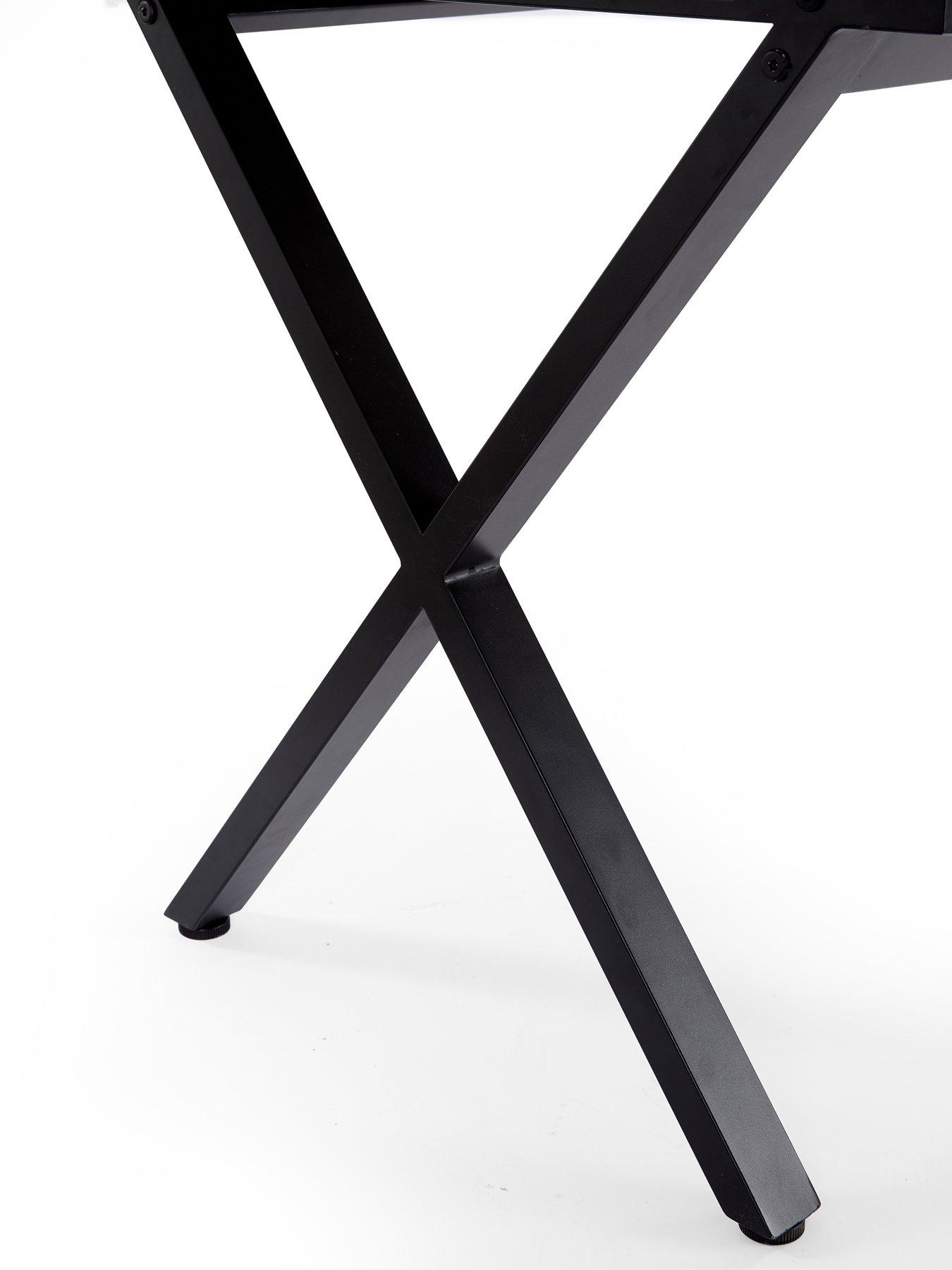 Image 5 of 6 of The Very Collection Harlem 180cm Mid Oak Dining Table