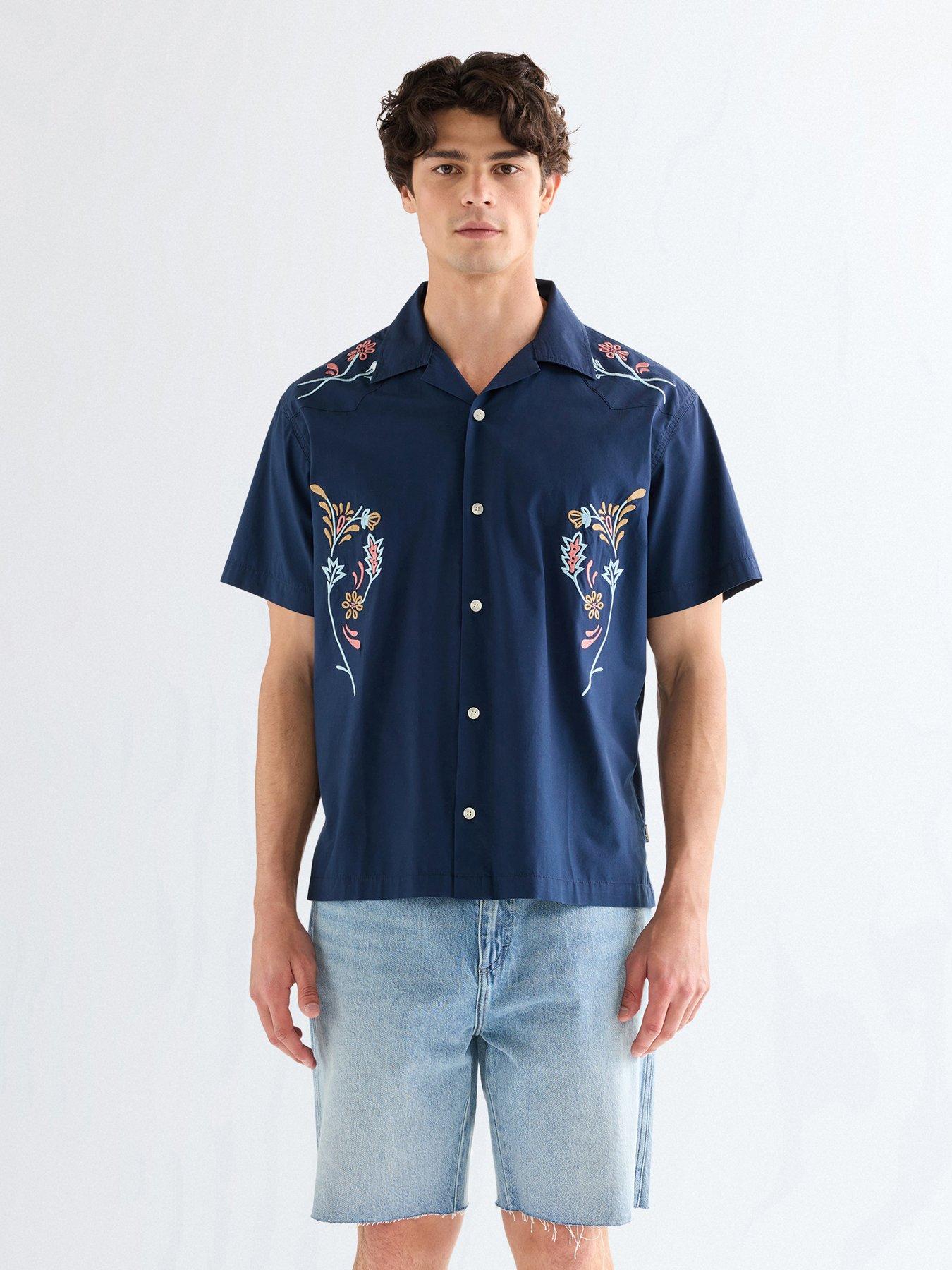 Wrangler Embroidered Resort Short Sleeve Shirt, Navy, Size S, Men