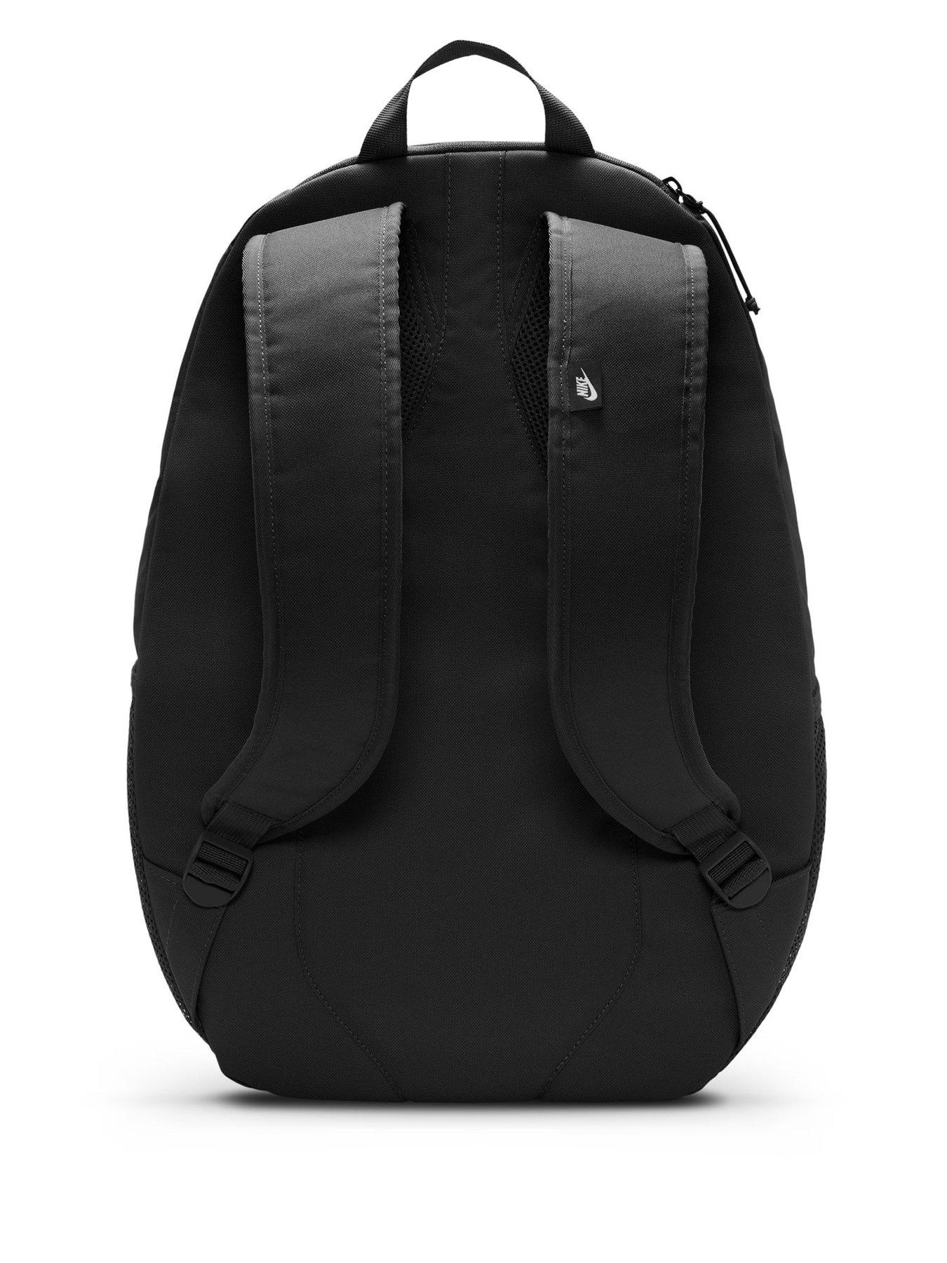 nike backpack very Nike, Unisex, Varsity Elite (32L), Black/Black/Metallic Silver, One Size : Sports & Outdoors but a strategic ally to and from the basketball court READY STOCK !!!  Nike