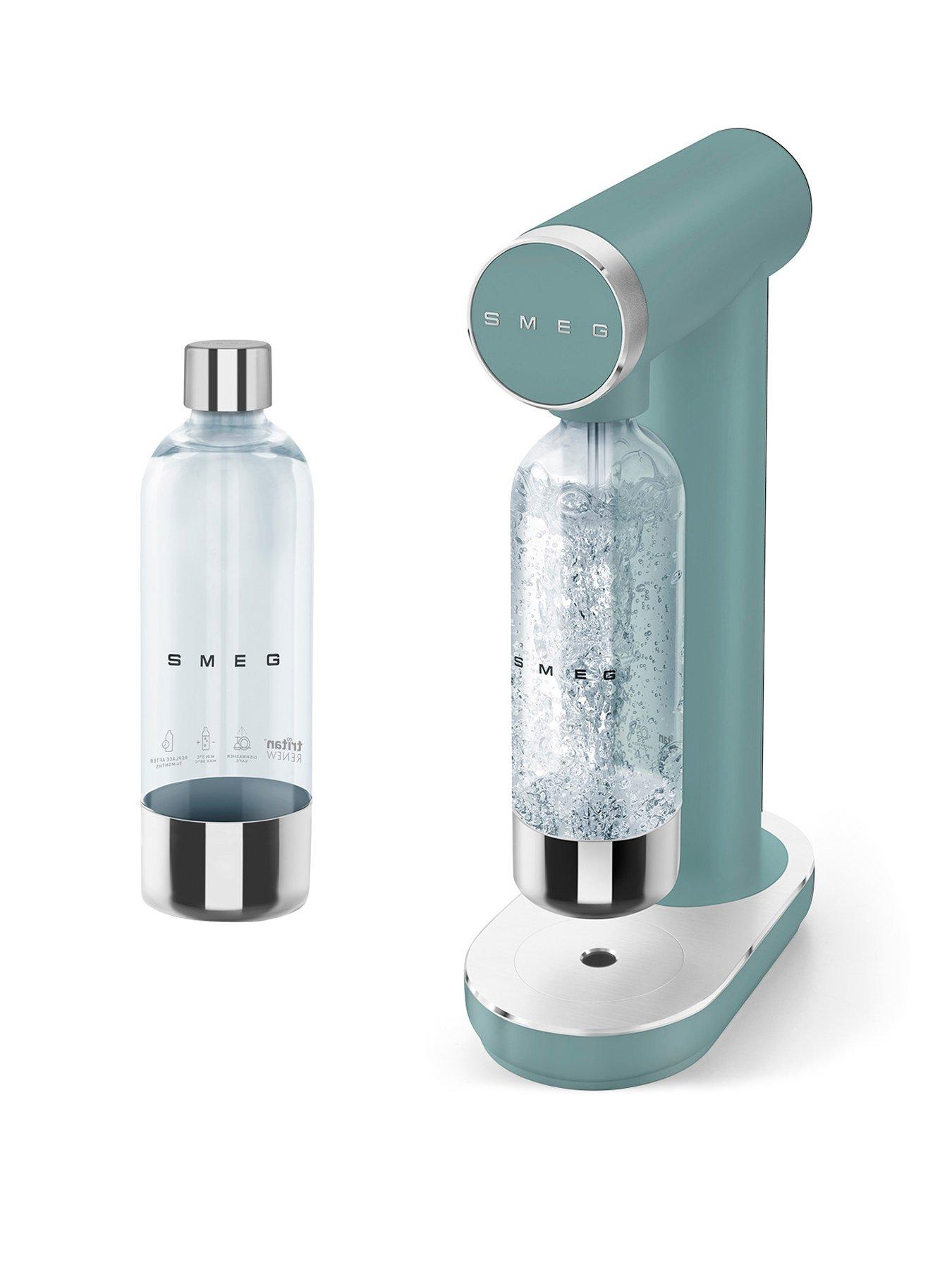 Smeg Soda Maker With Additional Reusable Bottle - Medium - Image 4