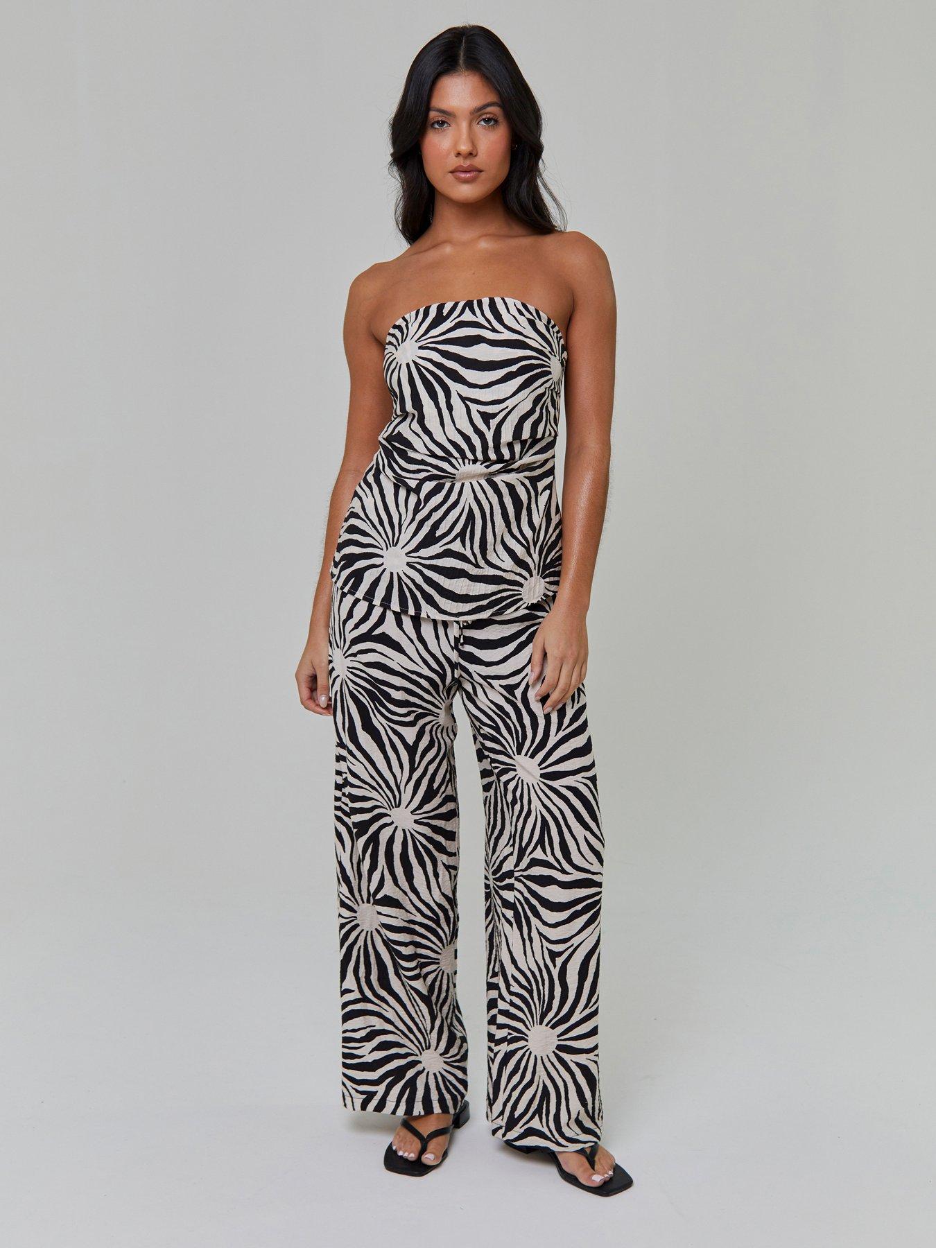 South Beach Sunburst Textured Bandeau Ruched Top - Mono