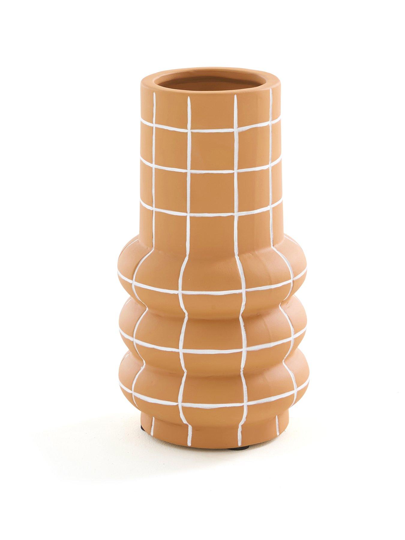 Image 2 of 5 of The Very Collection Donut Tiled Vase Planter Mustard