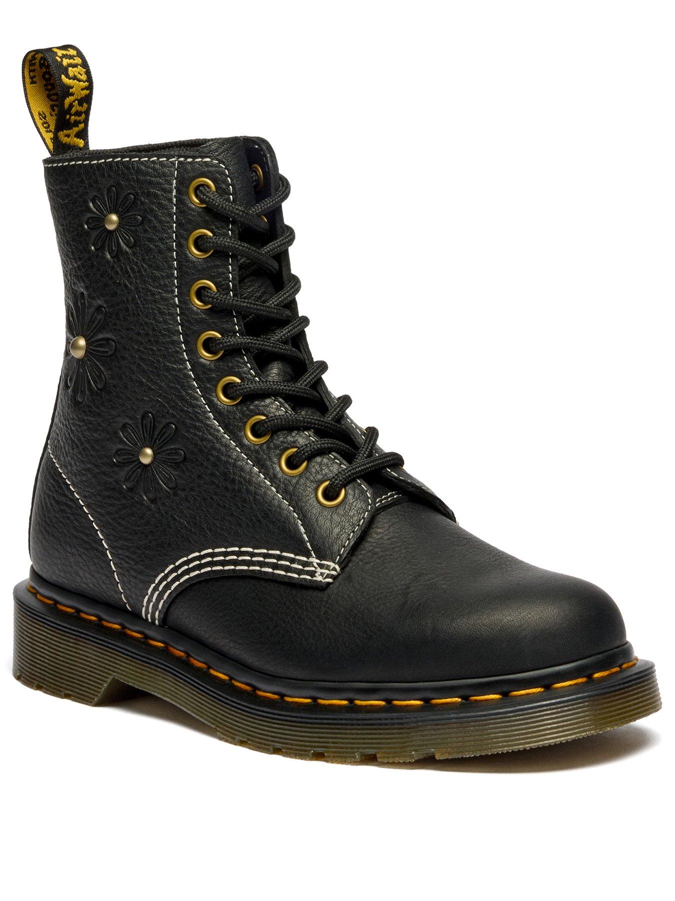 Dr Martens 1460 Pascal Flower 8 Eye Boot Grizzly - Black | Very