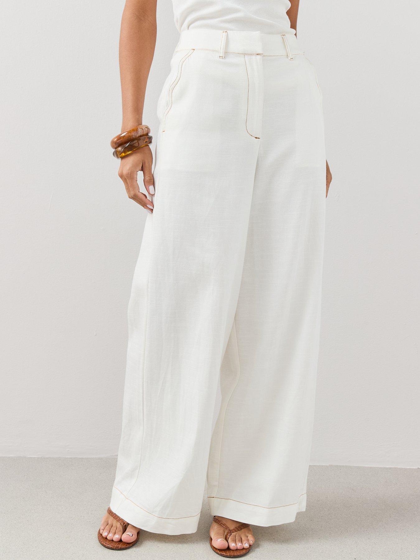 Image 4 of 7 of The Very Collection Scalloped Pocket Detail Co-Ord Trousers - White