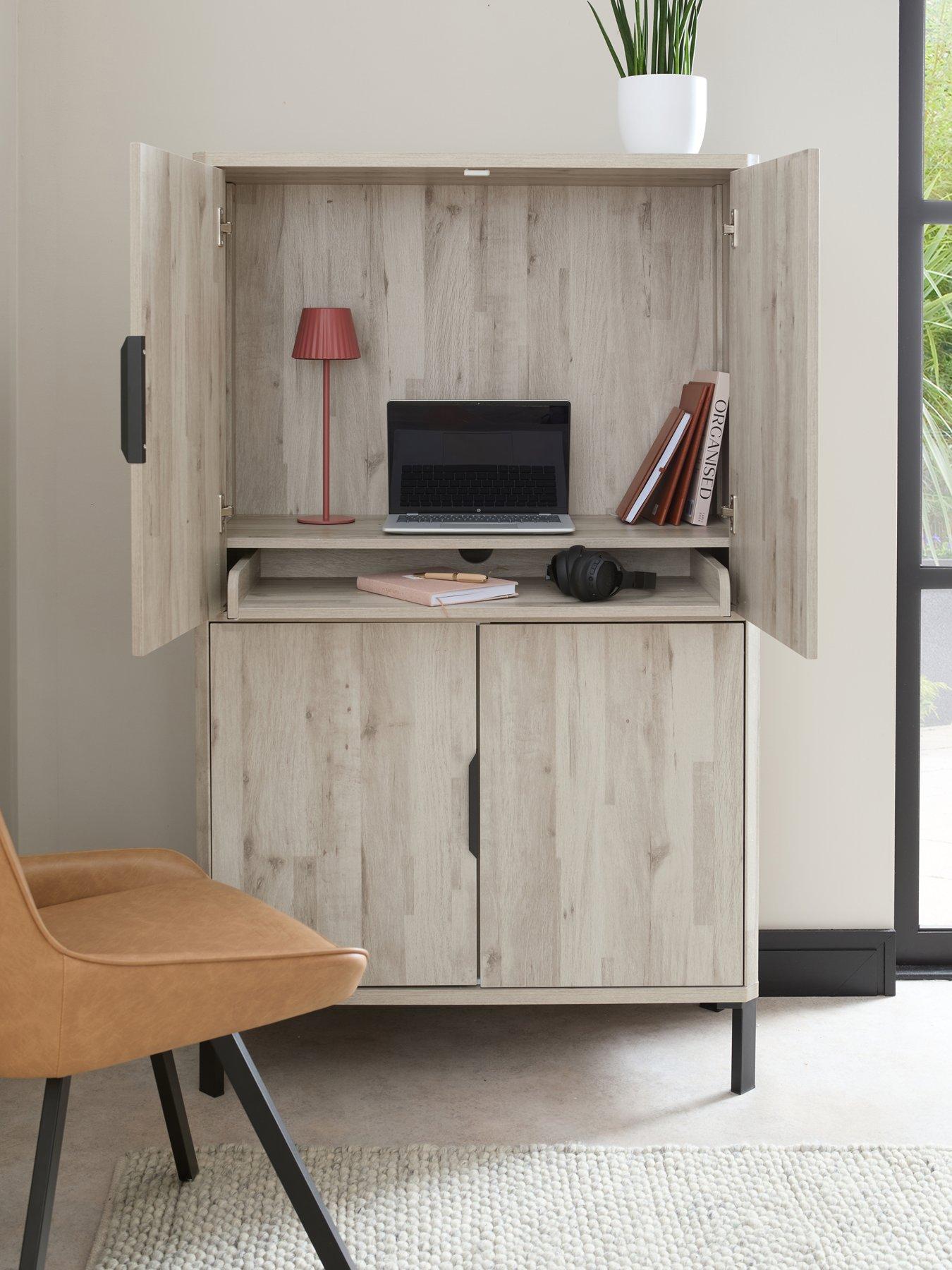 The Very Collection Harlem Desk - FSC® Certified