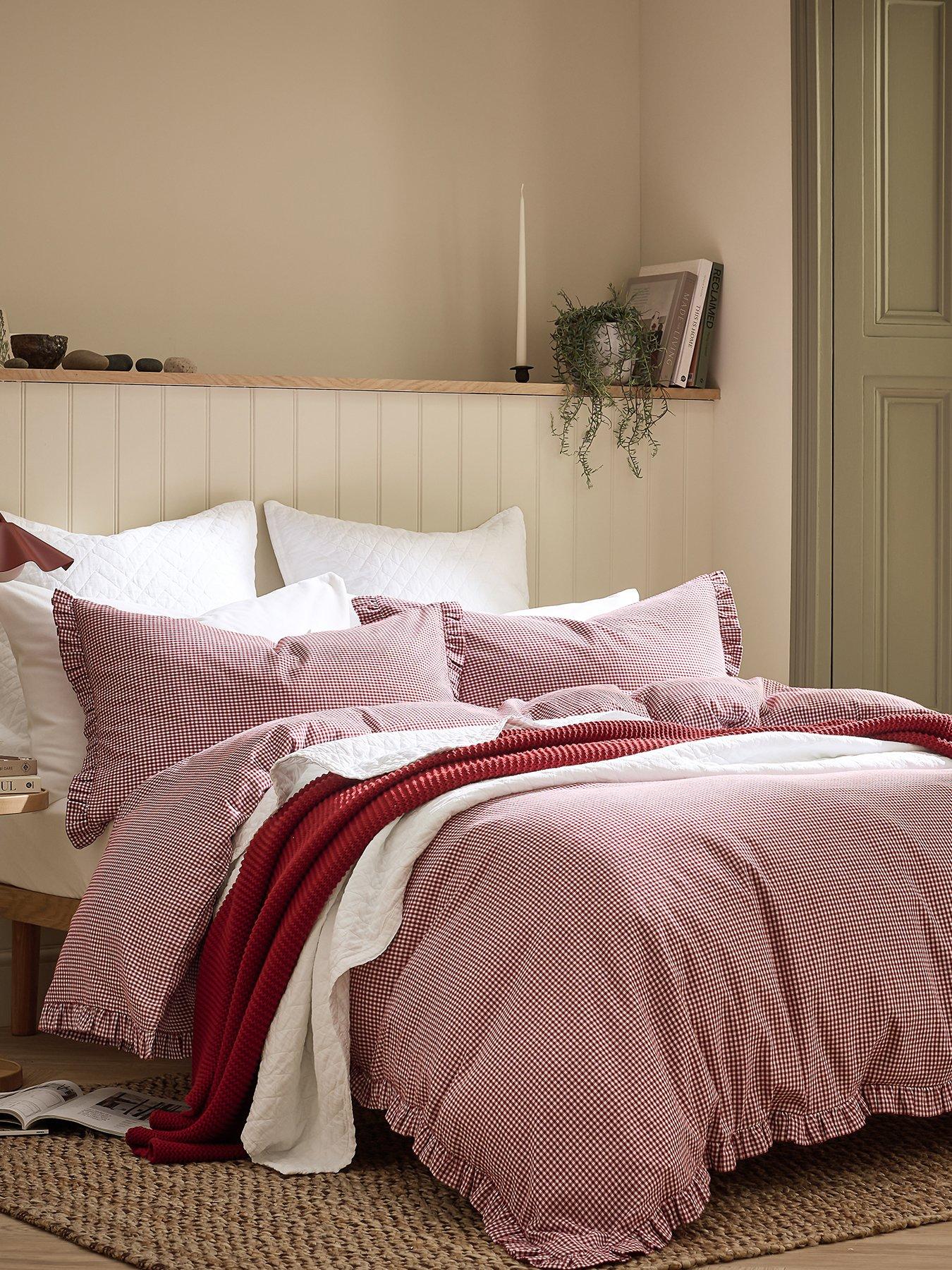 Christy Gingham Ruffle Duvet Set- King