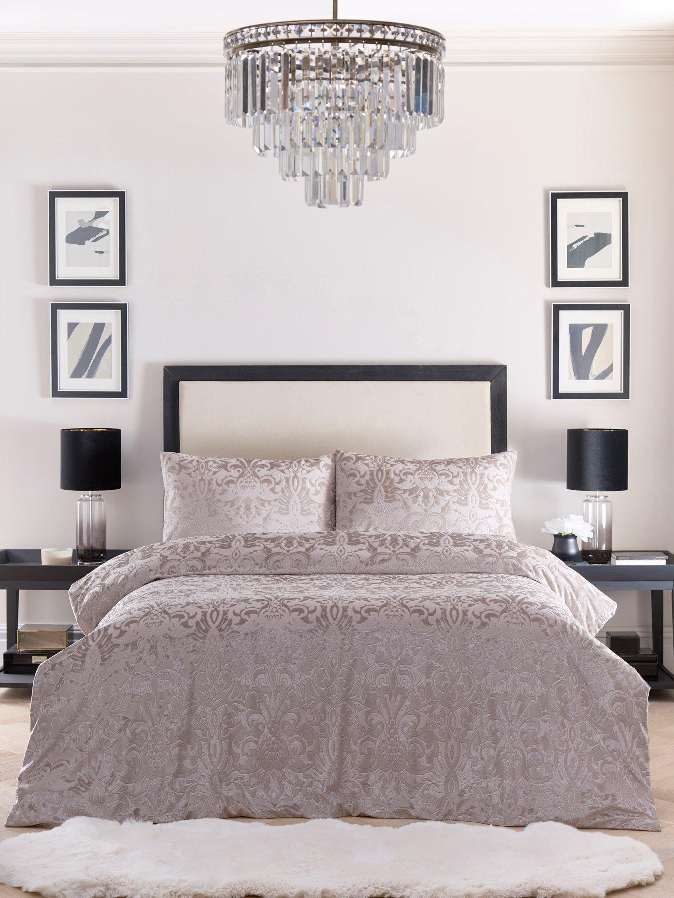 Laurence Llewelyn-Bowen Firenza Duvet Cover Set in Linen