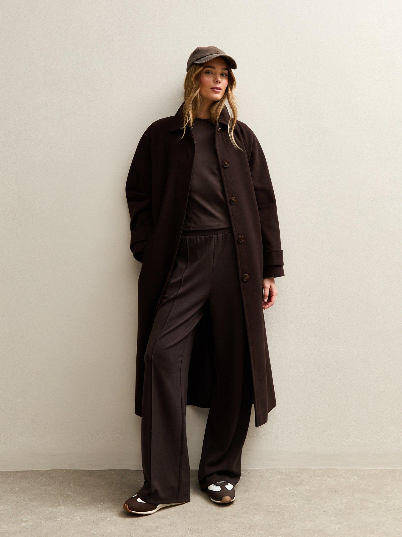 Image 3 of 6 of New Look Soft Touch Front Seam Joggers - Brown