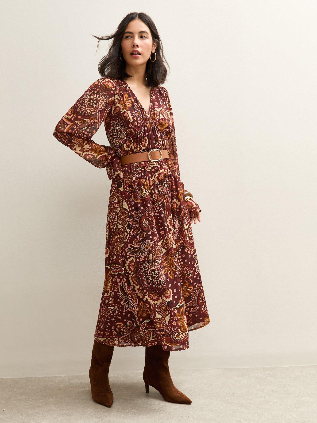 New Look Paisley Print V-Neck Long Sleeve Midi Dress - Brown