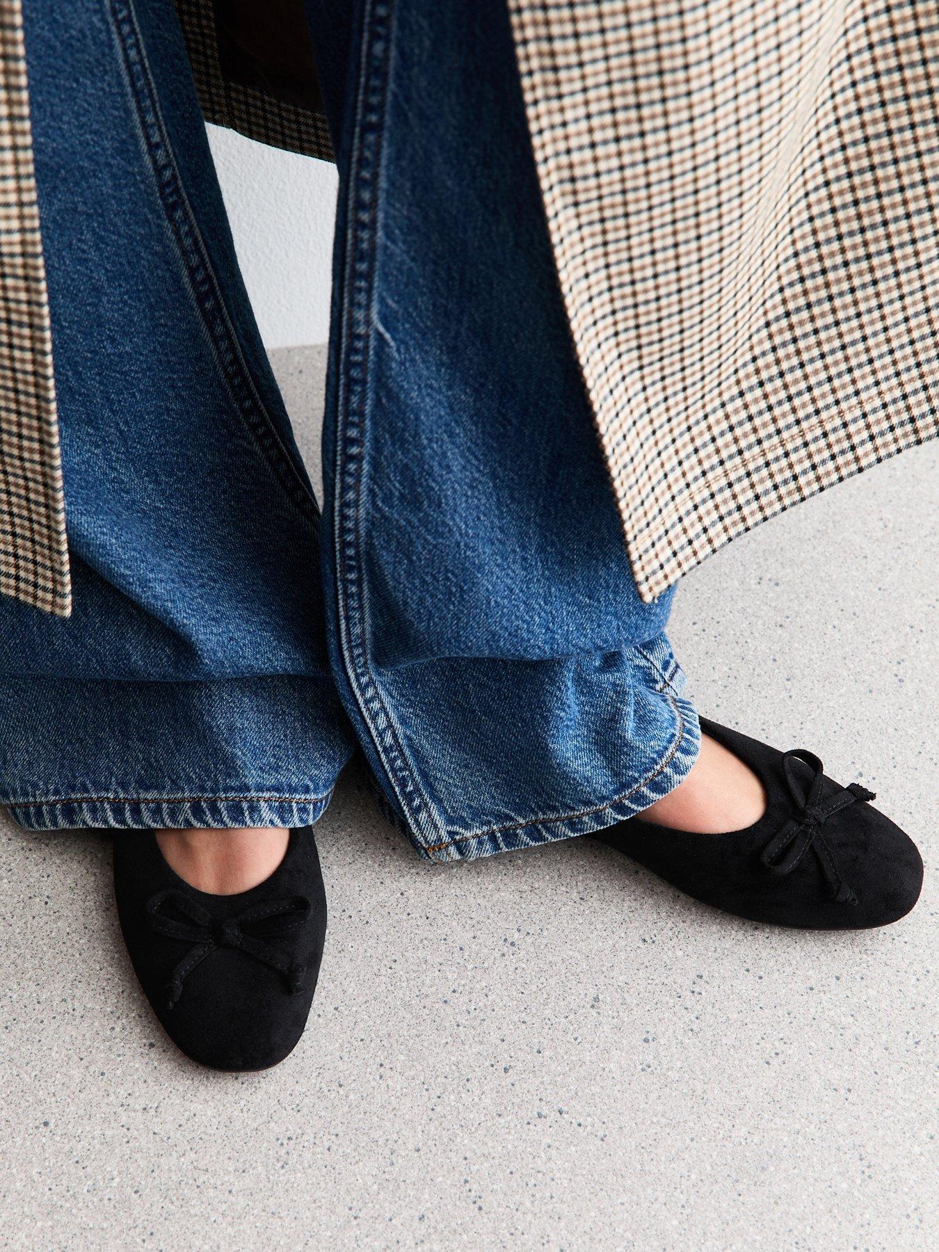 New Look Faux Suede Bow Ballerina Pumps - Black