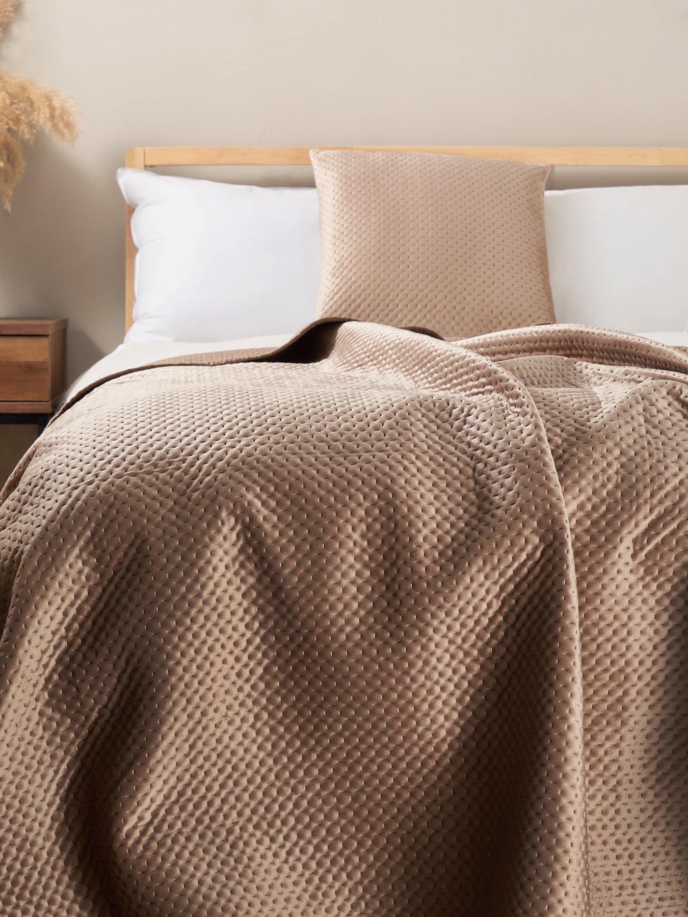 The Very Collection Liso Bedspread 165X240Cm