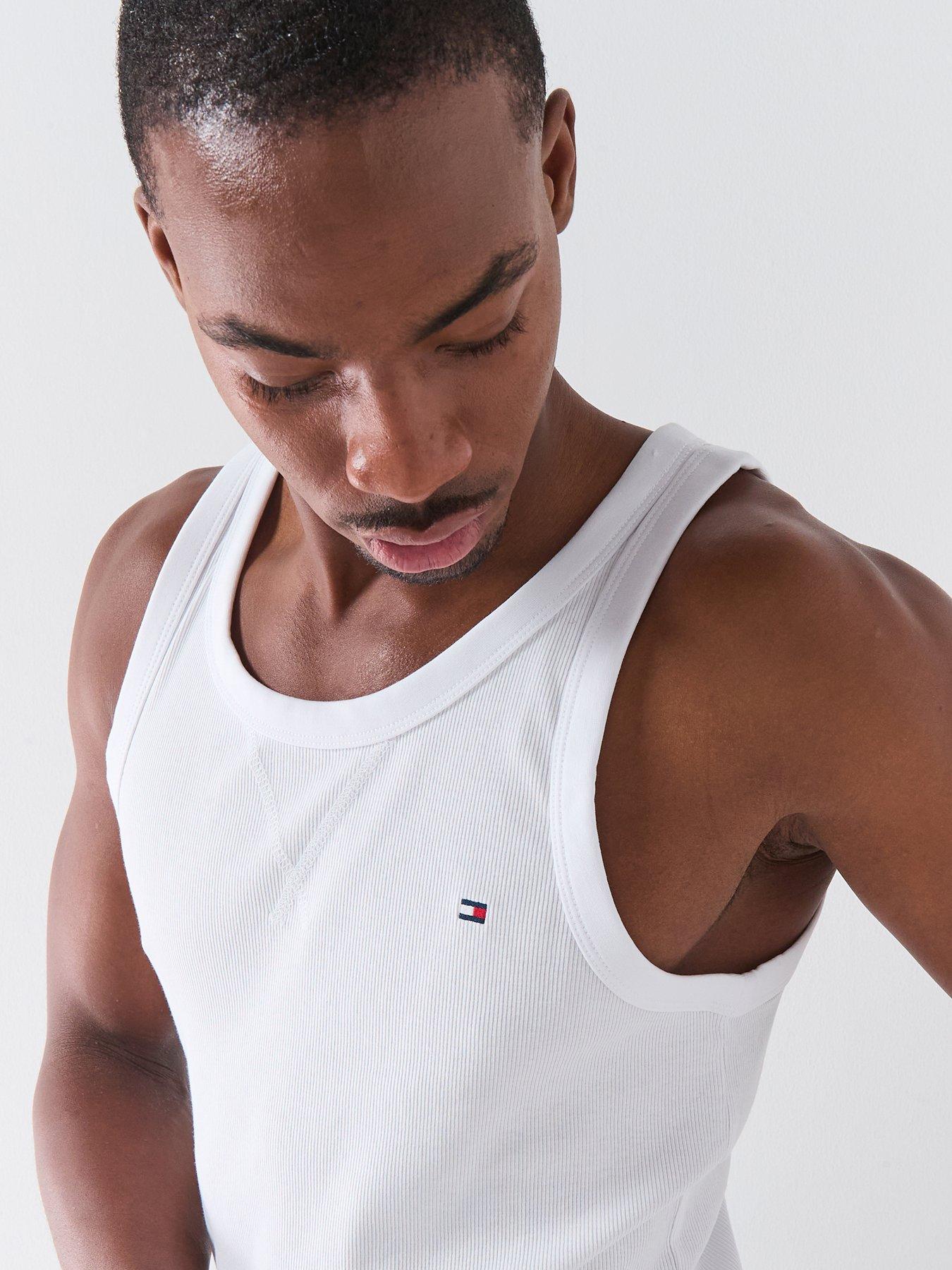 Image 4 of 6 of Tommy Hilfiger Vest &amp; Woven Pyjama Set - Multi