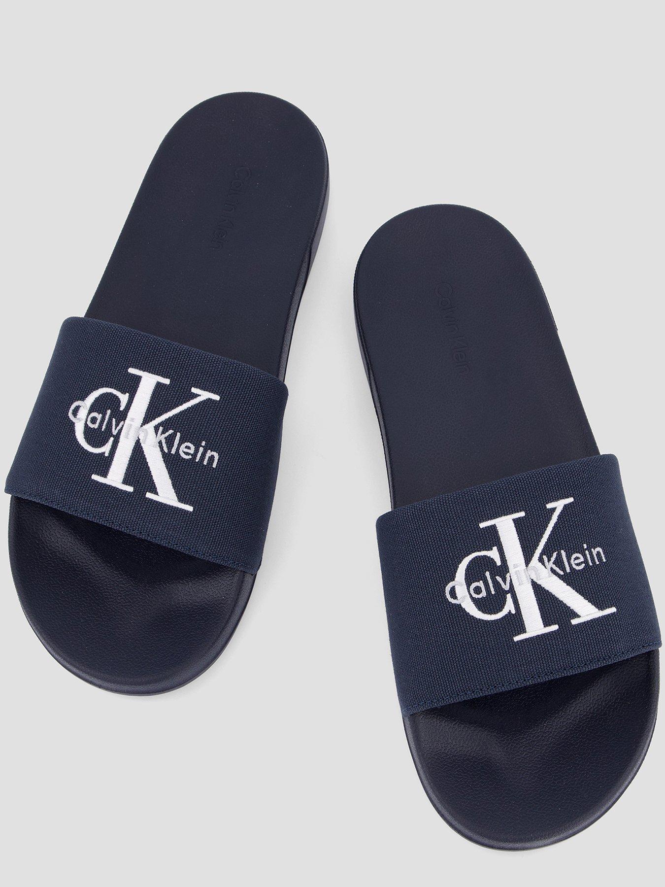 Image 3 of 7 of Calvin Klein Essential Signature Logo Slider - Navy