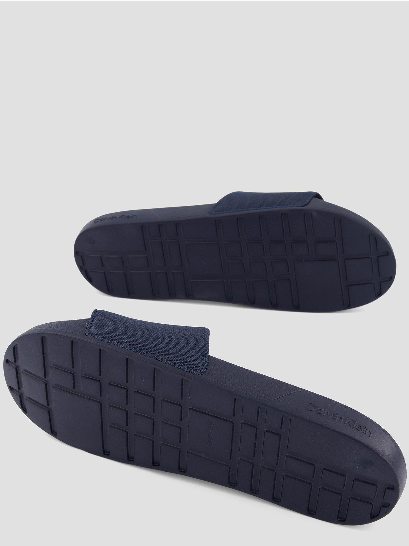 Image 4 of 7 of Calvin Klein Essential Signature Logo Slider - Navy