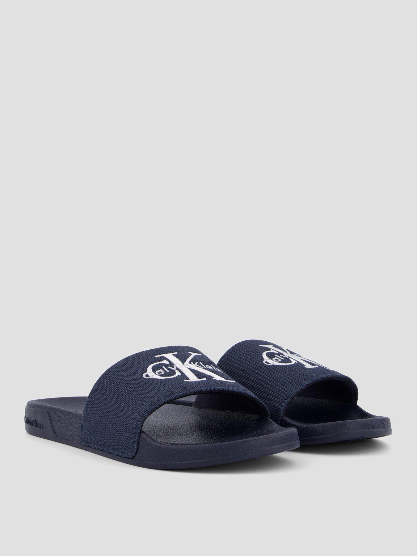 Image 6 of 7 of Calvin Klein Essential Signature Logo Slider - Navy