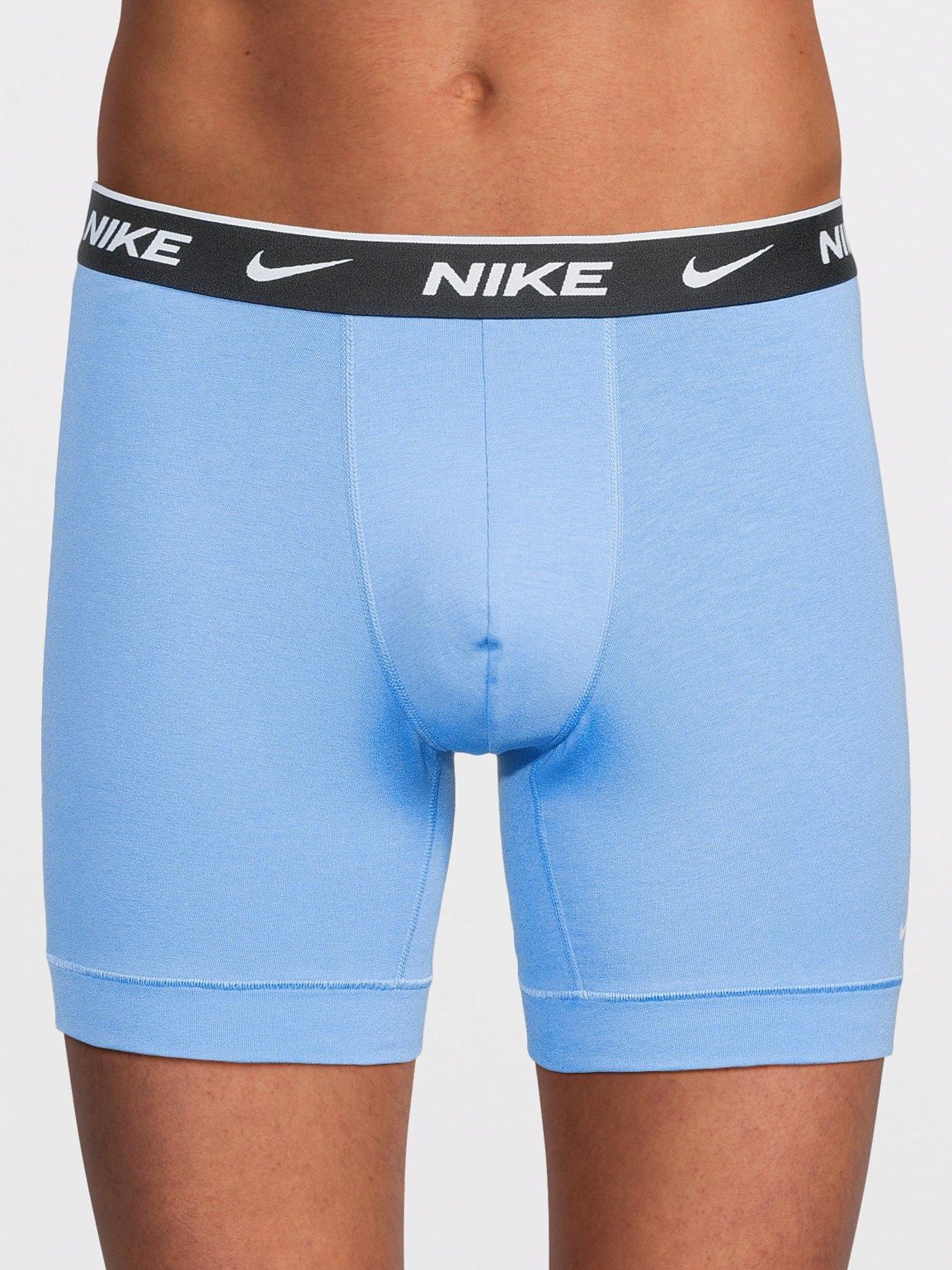 Image 2 of 4 of Nike Cotton Stretch 3 Pack Boxer Brief - Black/multi