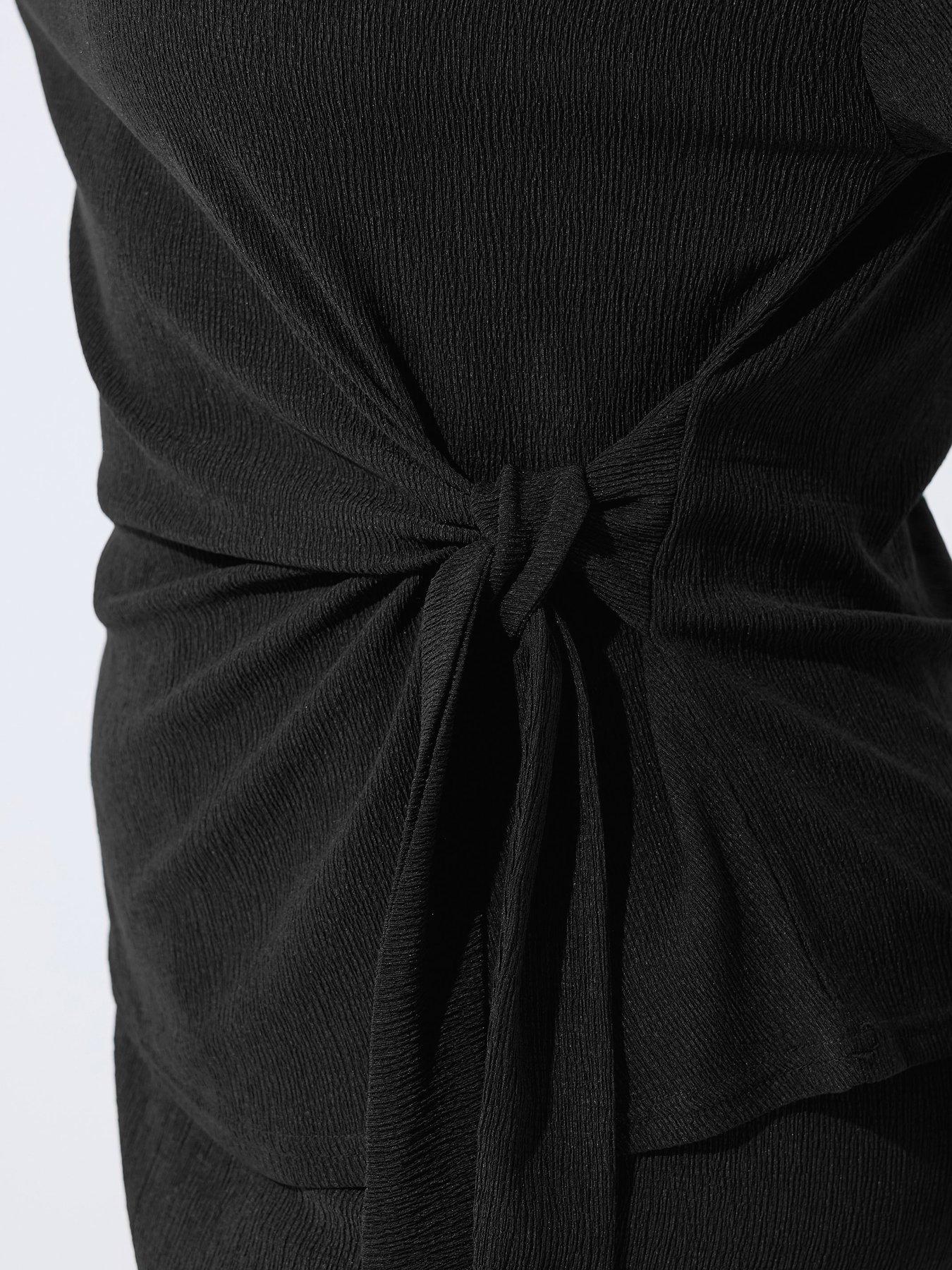 Image 4 of 5 of Yours Curve Tie Top - Black