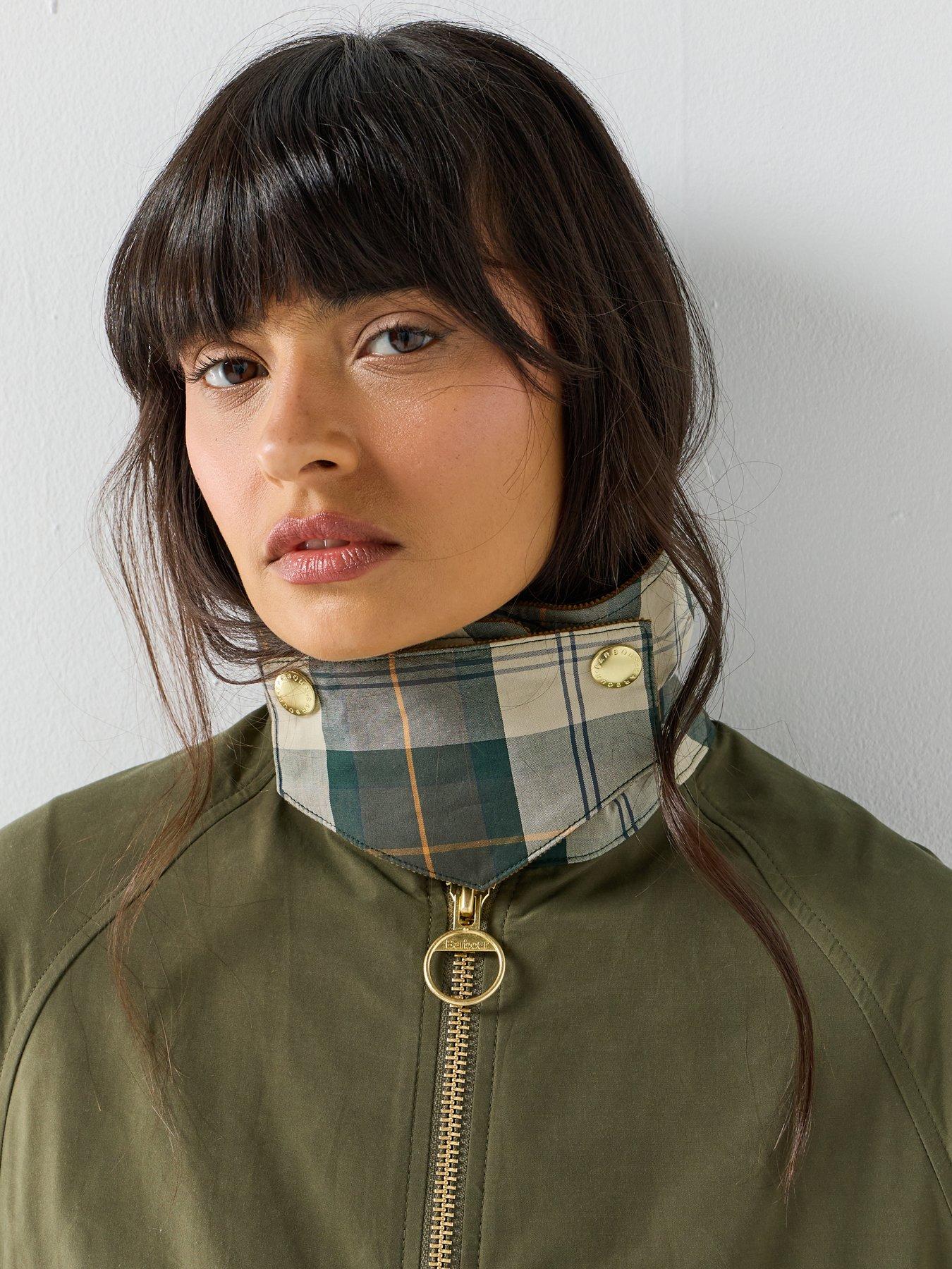 Image 4 of 6 of Barbour Icons Bedale Showerproof Jacket - Green