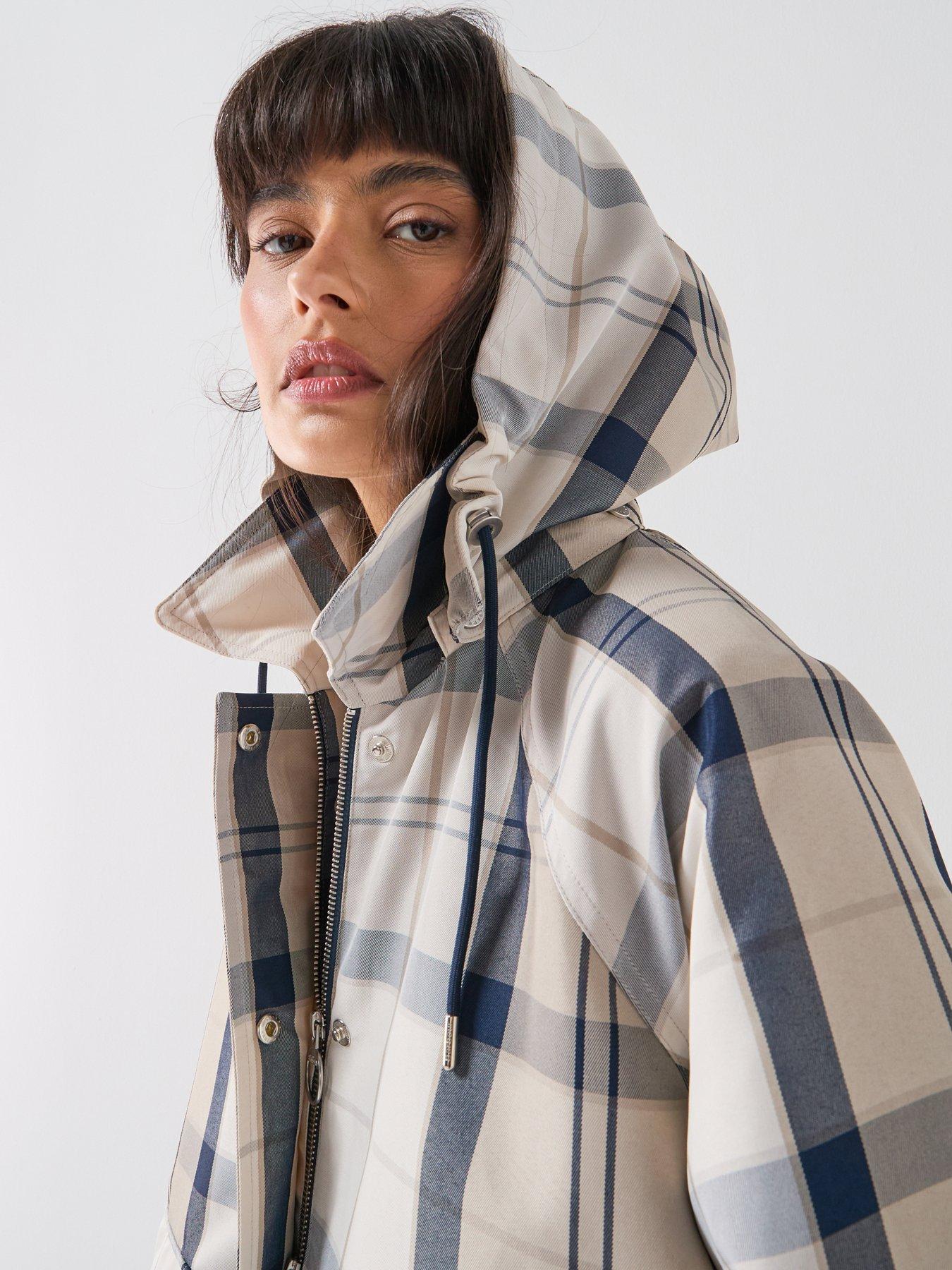 Image 4 of 6 of Barbour Ballina Check Showerproof Jacket - Navy