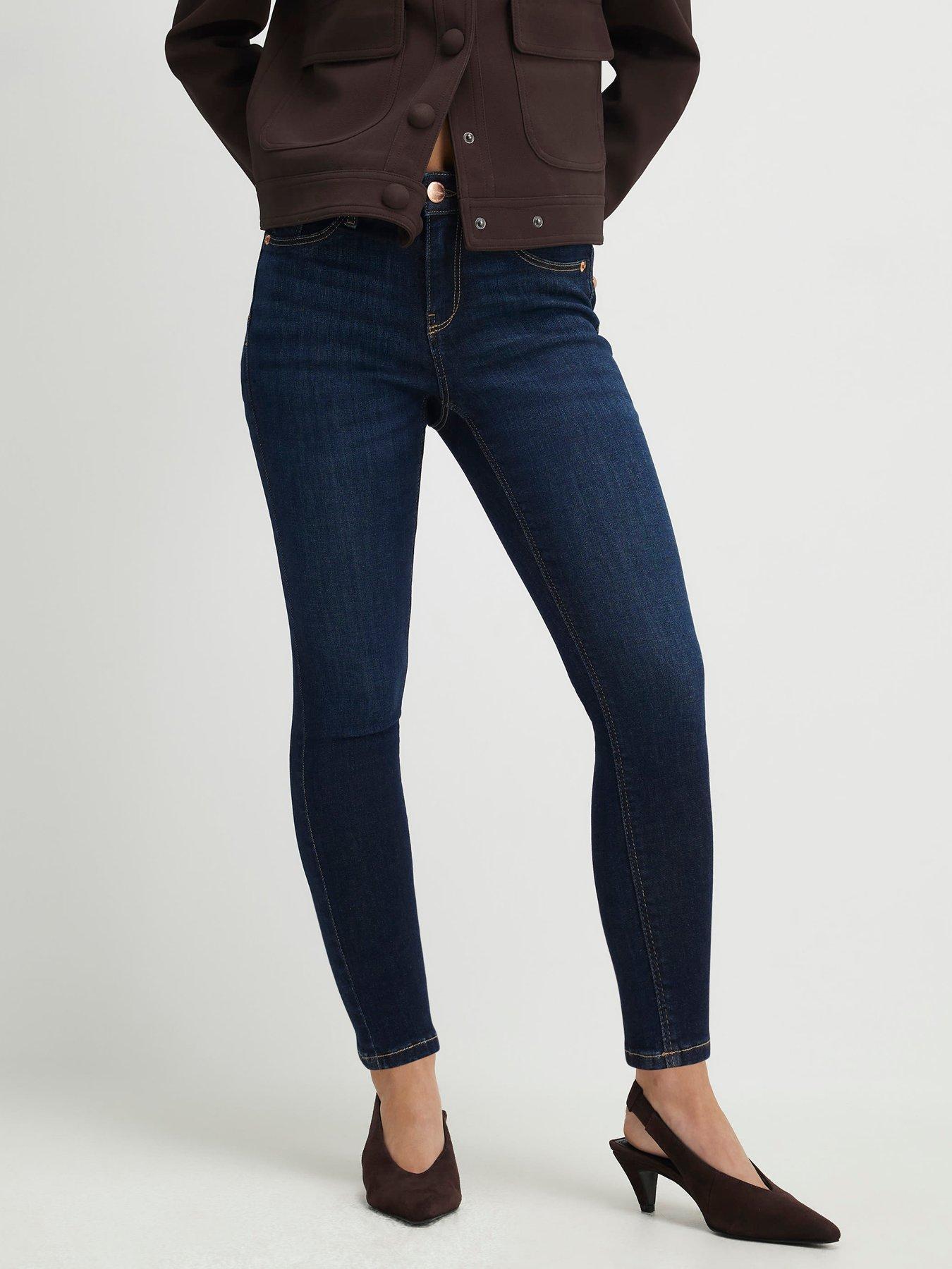 Image 1 of 6 of River Island Petite Molly Sculpt Washington Jeans - Blue